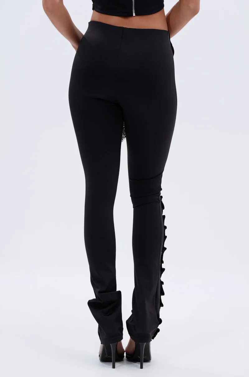 GROMMET DETAIL RUCHED PANT sold by AKIRA product image thumbnail 5