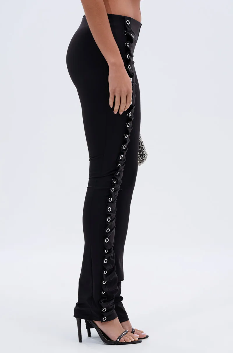 GROMMET DETAIL RUCHED PANT sold by AKIRA product image thumbnail 3