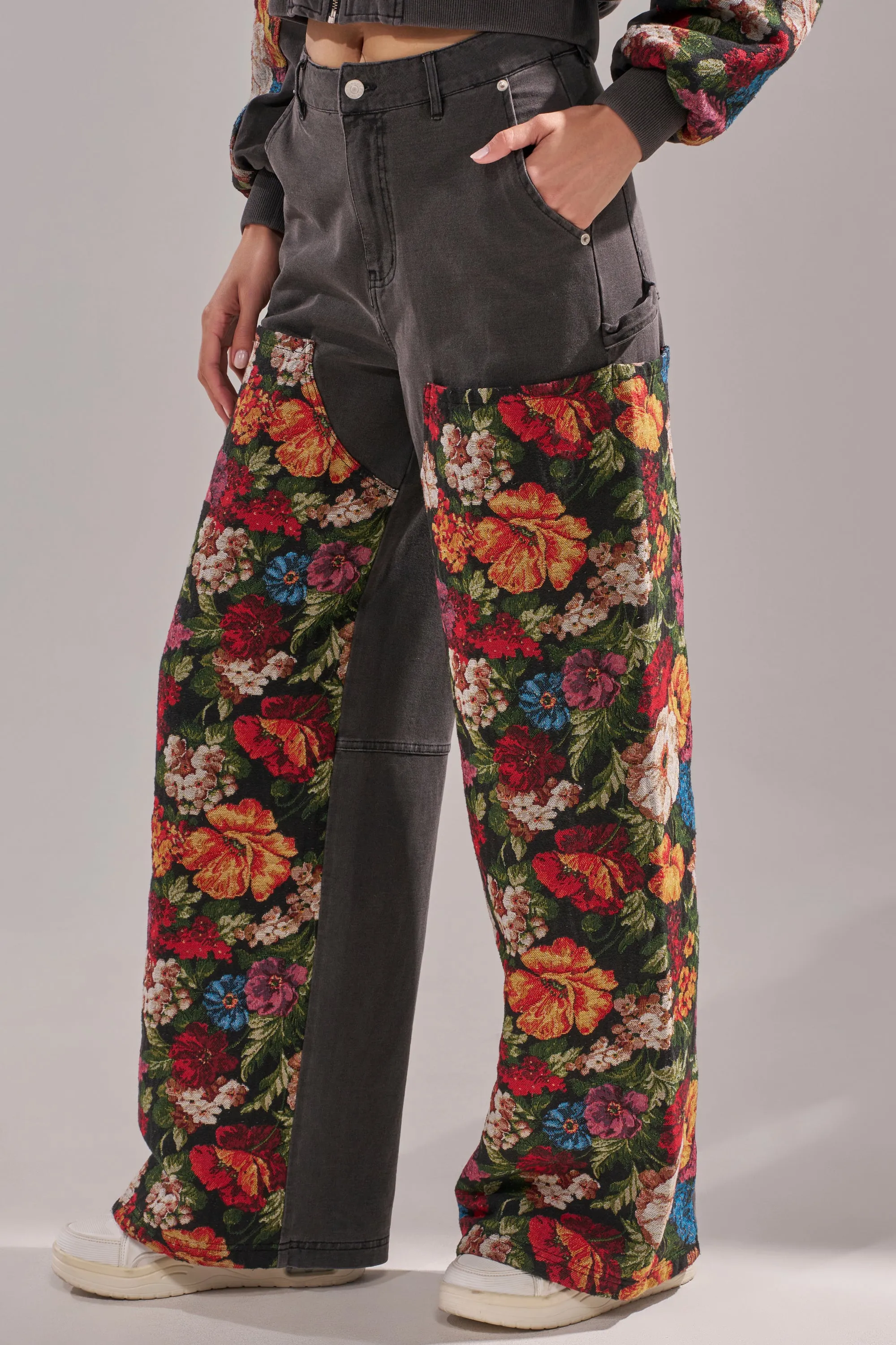 TRY ME FLORAL DENIM sold by AKIRA product image thumbnail 3