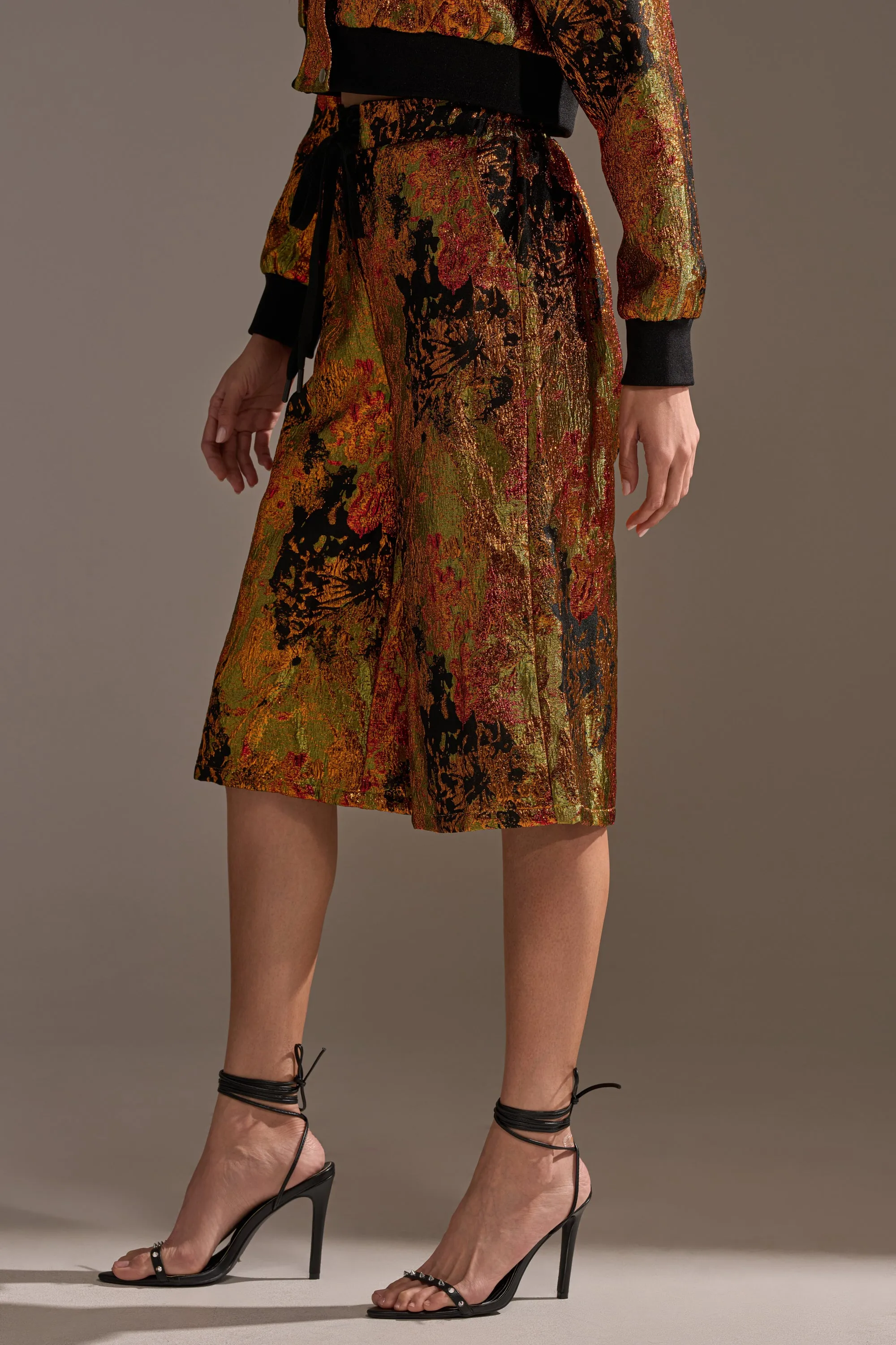 TWIN FLAME BROCADE BERMUDA SHORTS sold by AKIRA product image thumbnail 3