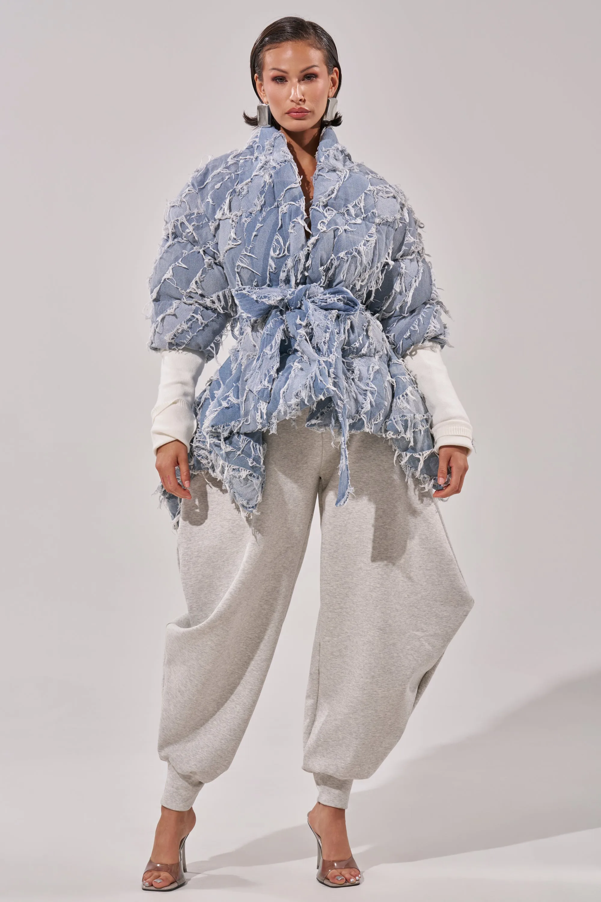 RIB SLEEVE PEPLUM PUFFER IN DENIM sold by AKIRA product image thumbnail 5