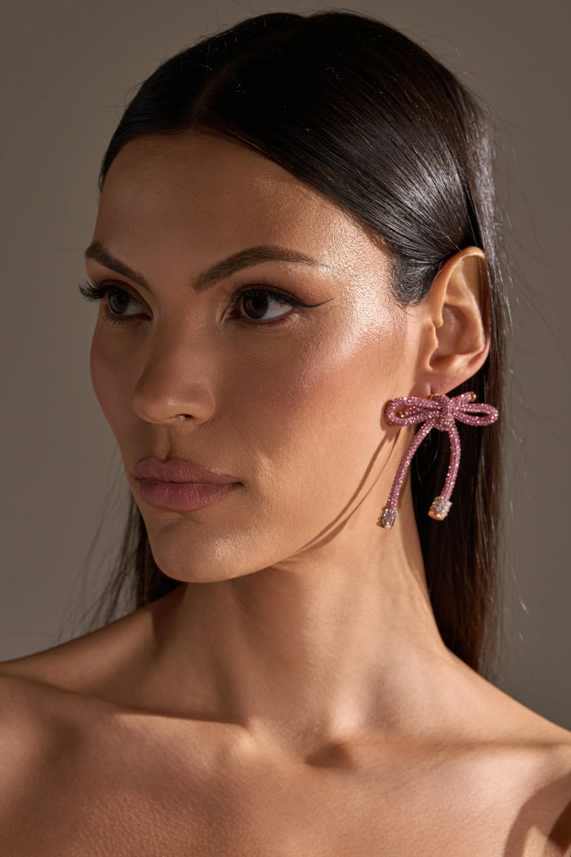 ALL NIGHT LONG EARRING sold by AKIRA