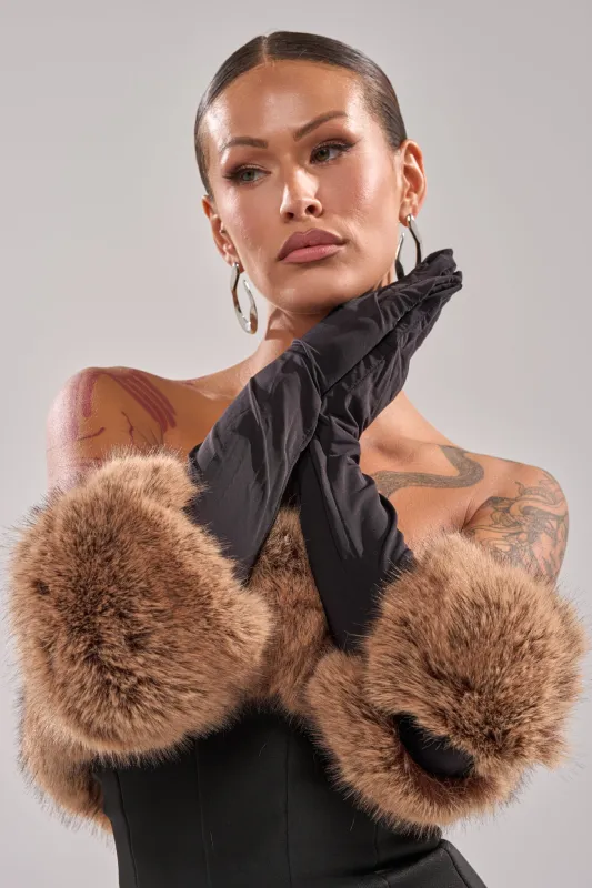 SO CHIC BLACK GLOVES sold by AKIRA