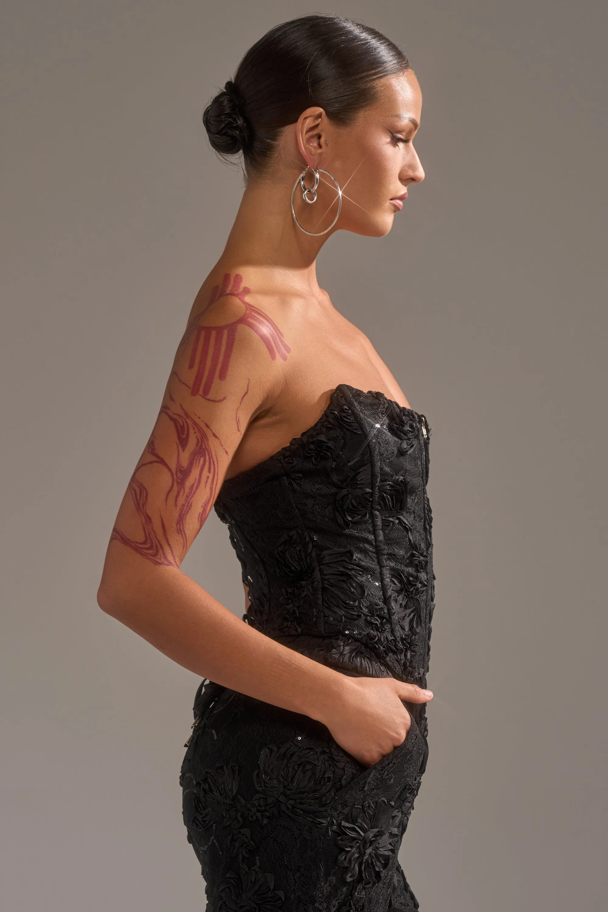 LET IT GO LACE CORSET sold by AKIRA product image thumbnail 3