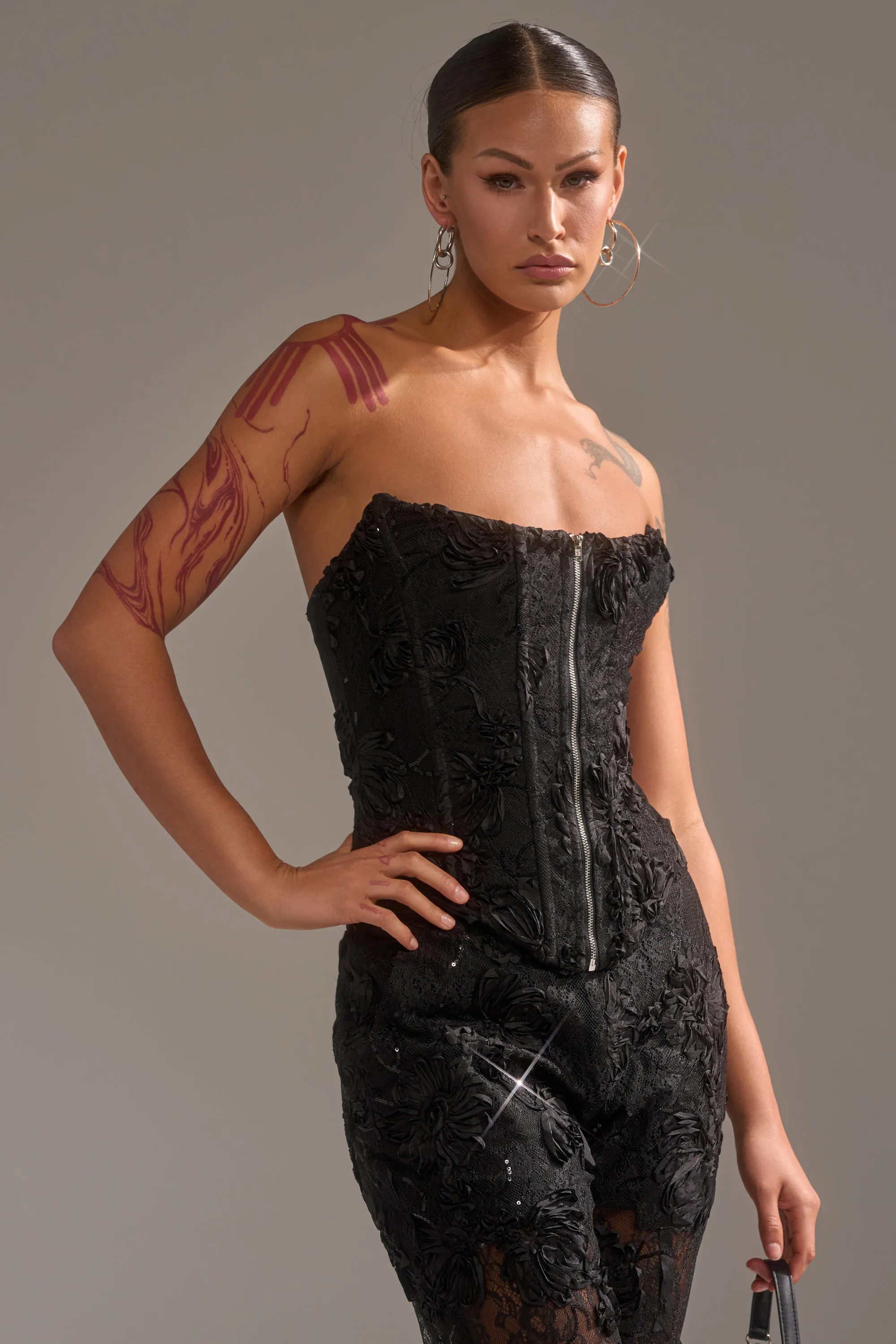 LET IT GO LACE CORSET sold by AKIRA product image thumbnail 2