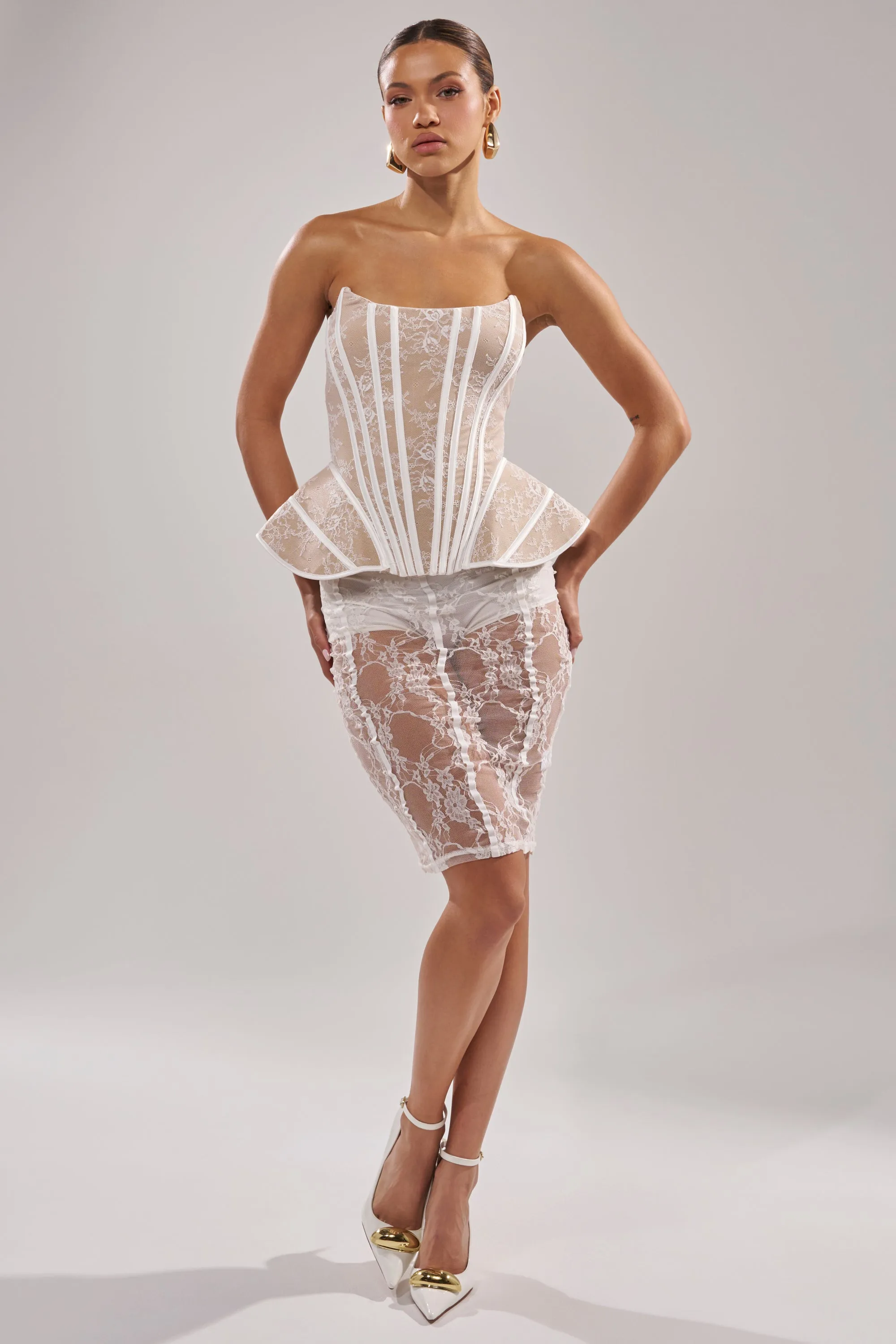 JUST A GIRL LACE CORSET IN WHITE sold by AKIRA product image thumbnail 4