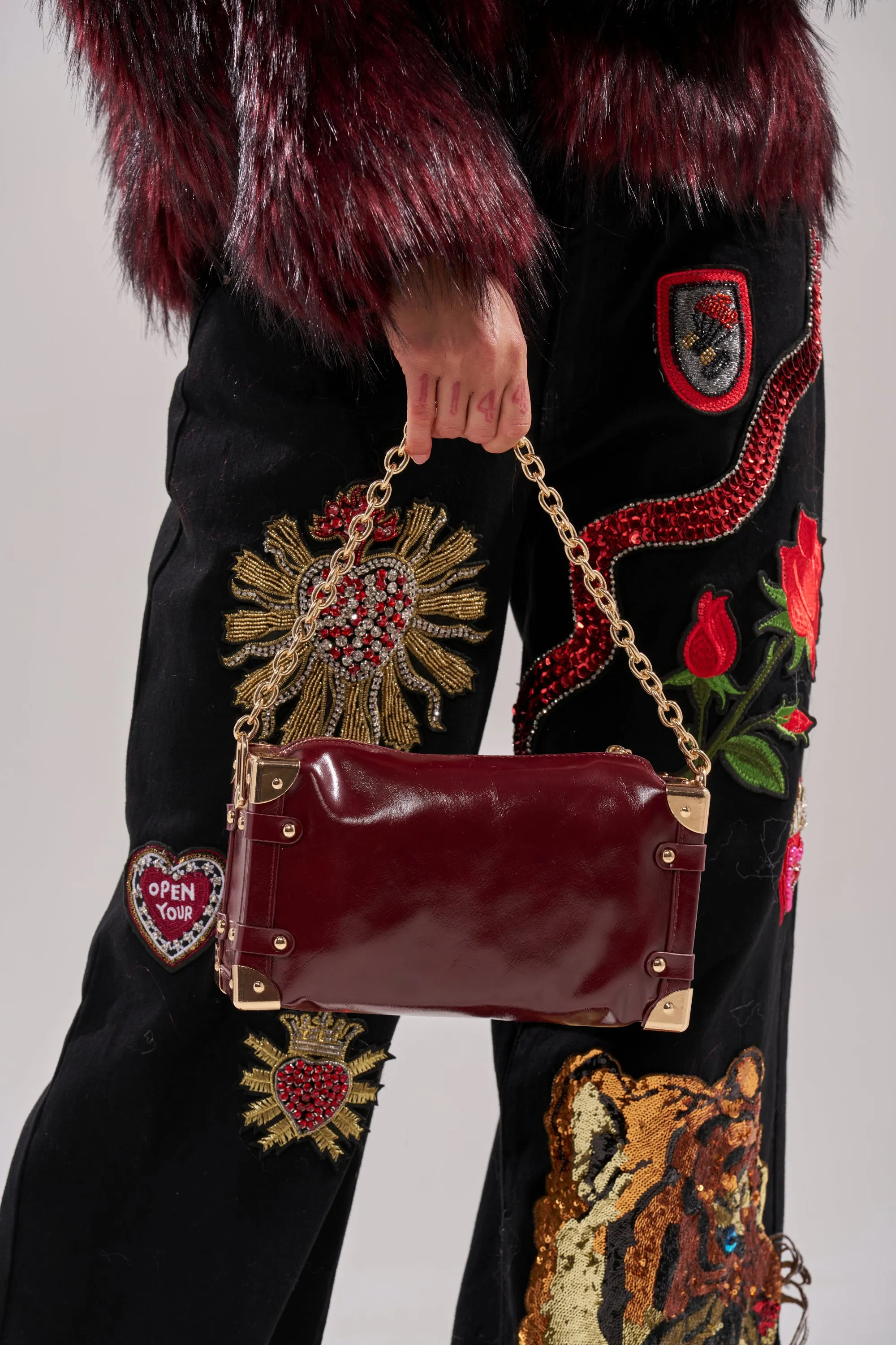 JENNI TRUNK PURSE sold by AKIRA product image thumbnail 2