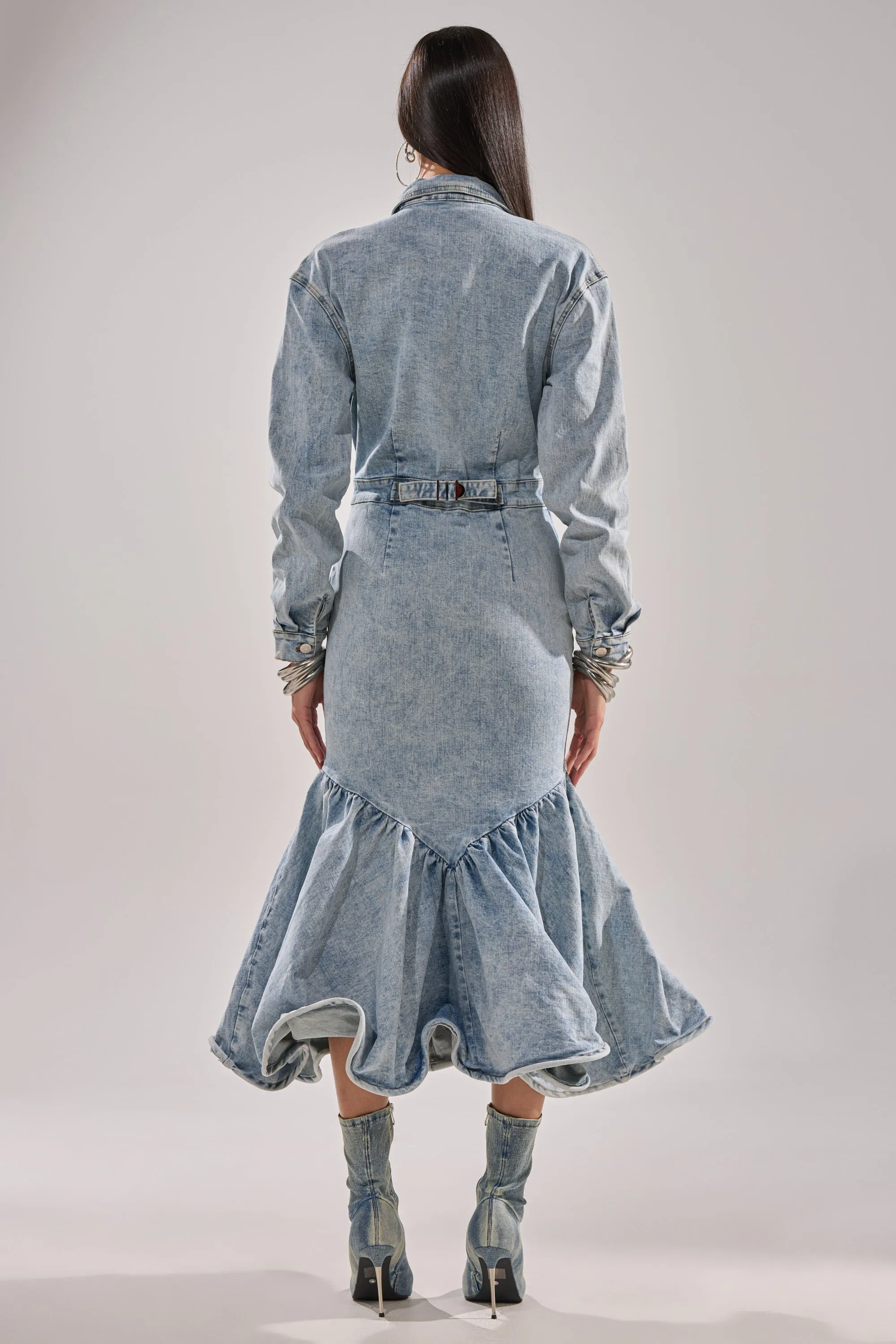 DENIM FOR DAYS MAXI DRESS sold by AKIRA product image thumbnail 4