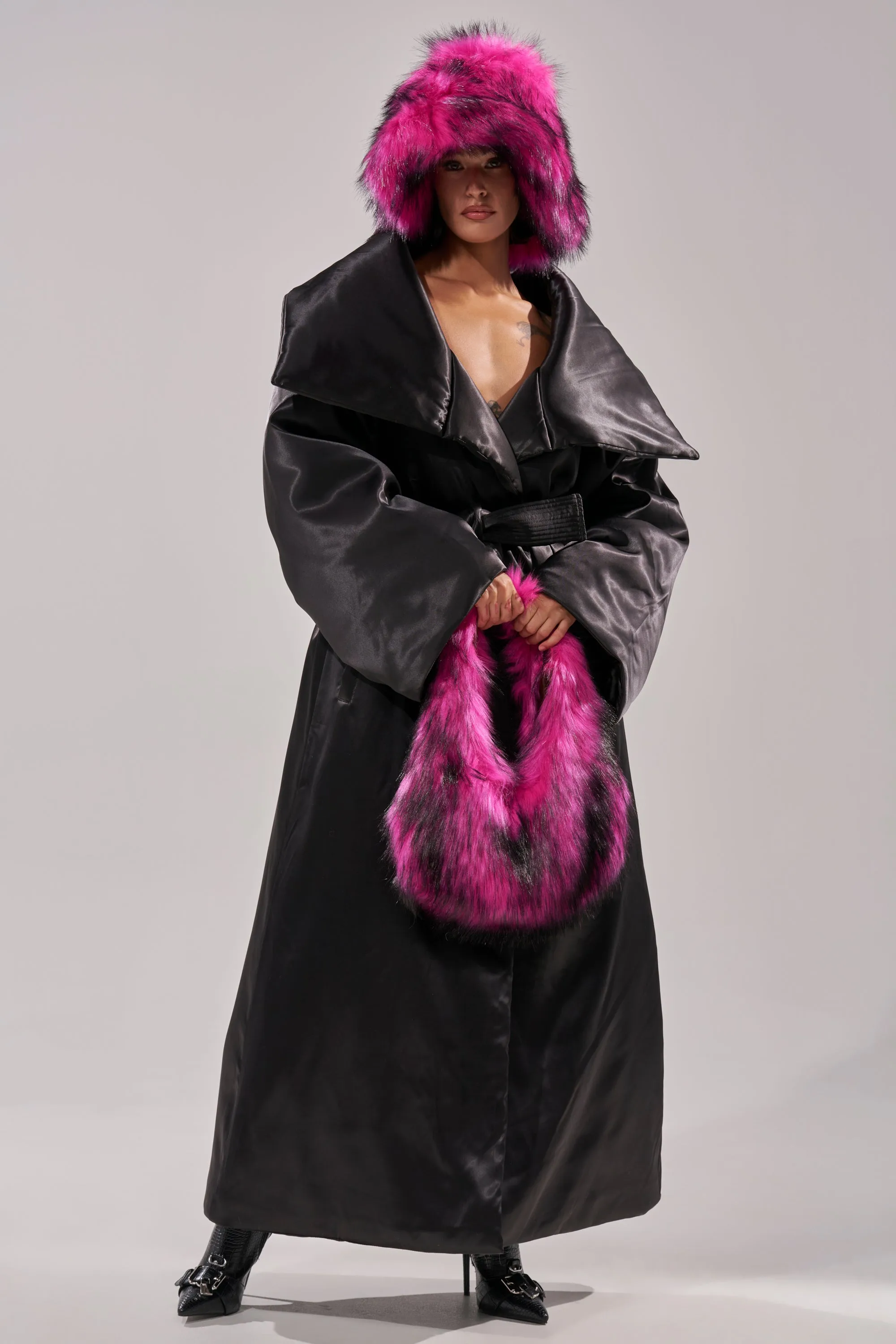 THE MOMENT SATIN PUFFER TRENCH sold by AKIRA product image thumbnail 4