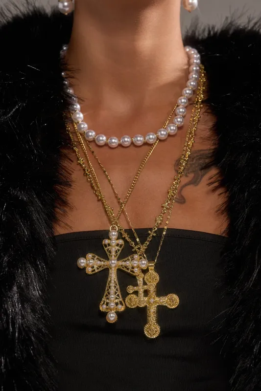 SIERRA NECKLACE sold by AKIRA