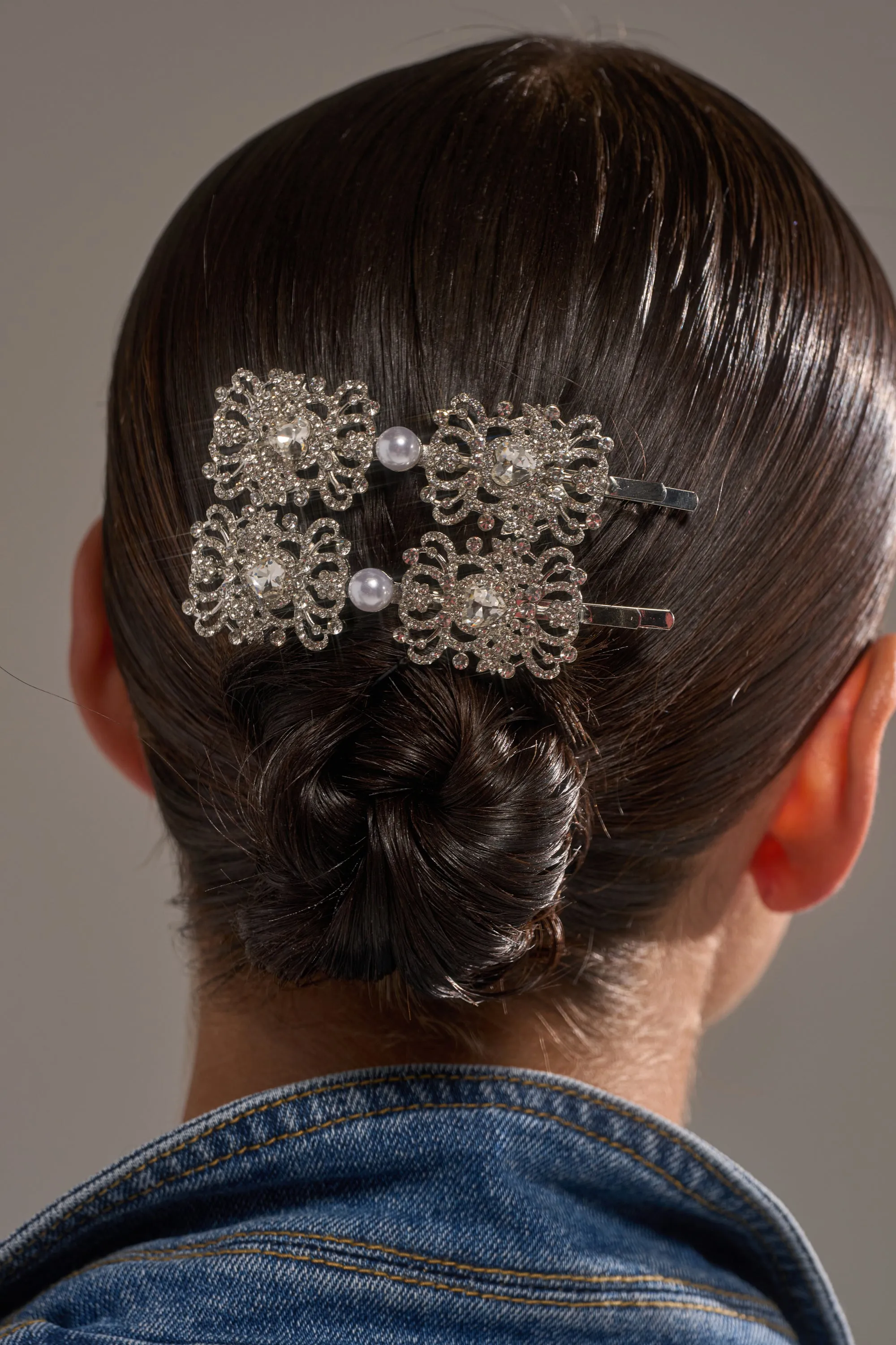 REGENCY HAIR CLIP SET sold by AKIRA