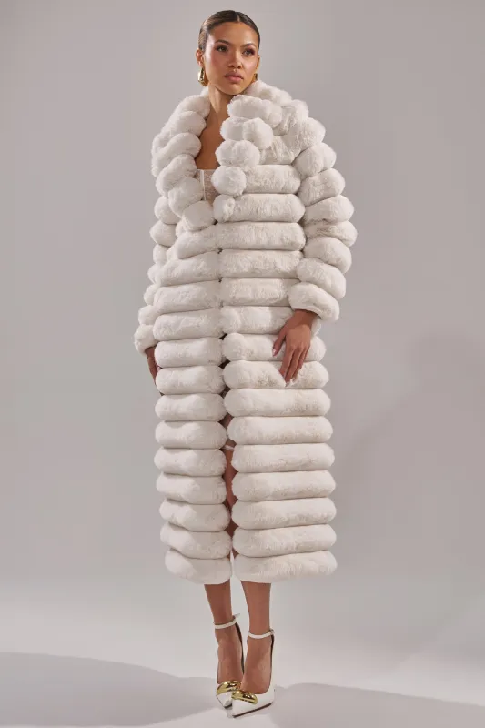 MAXI POPCORN FAUX FUR IN WHITE sold by AKIRA