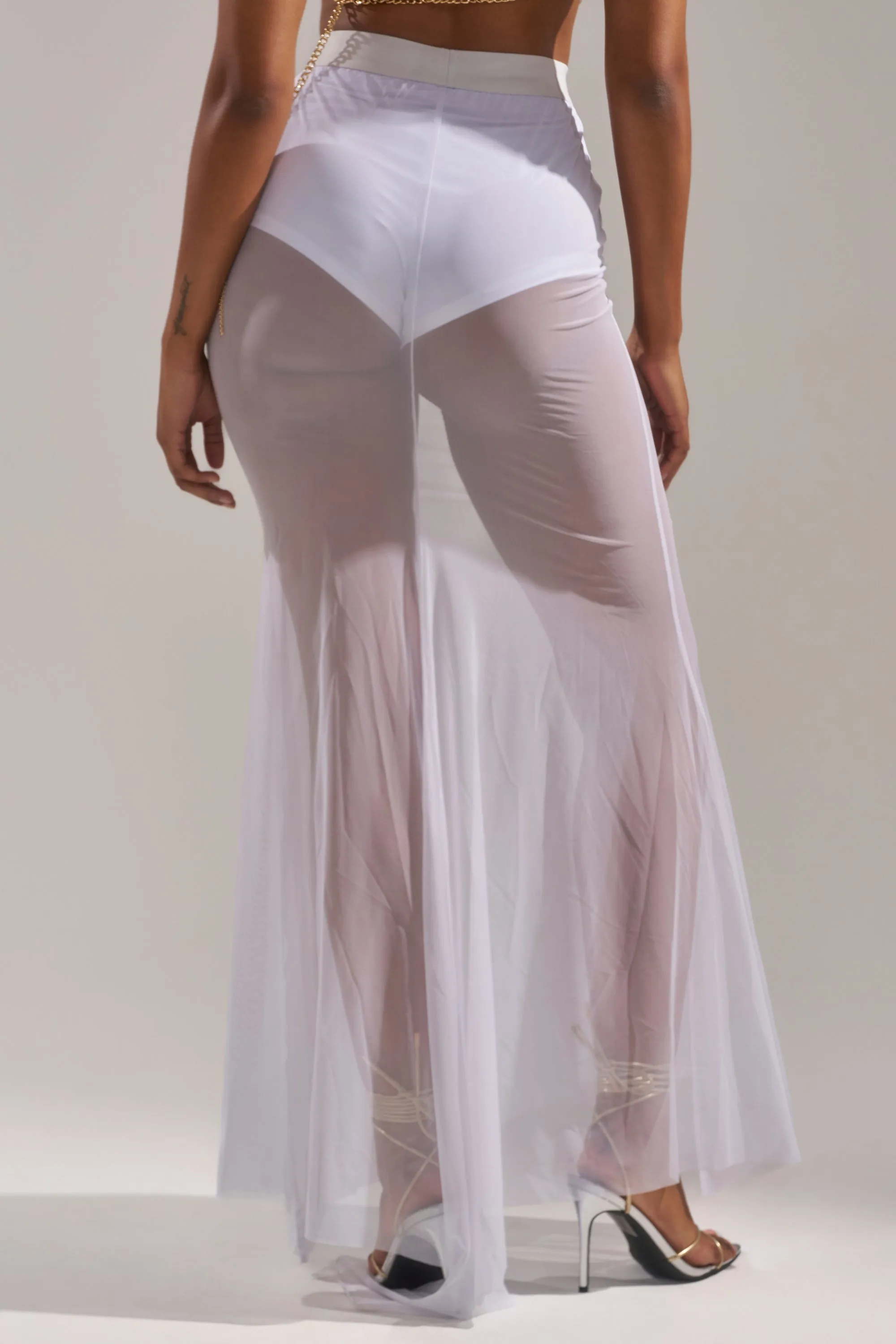 DANCING QUEEN MESH MAXI SKIRT IN WHITE sold by AKIRA product image thumbnail 5