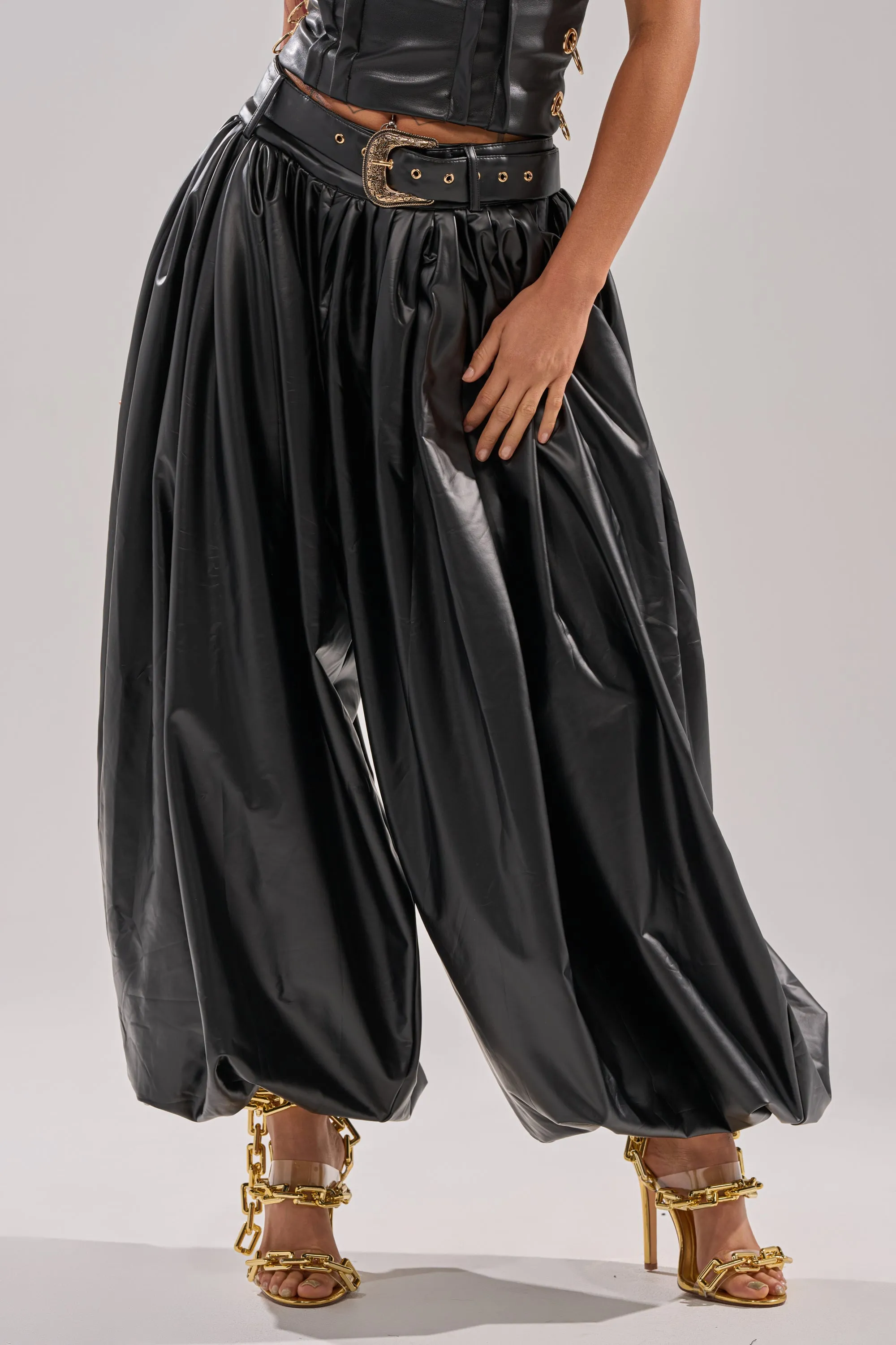 ZONA BALLOON LEATHER TROUSER sold by AKIRA product image thumbnail 3
