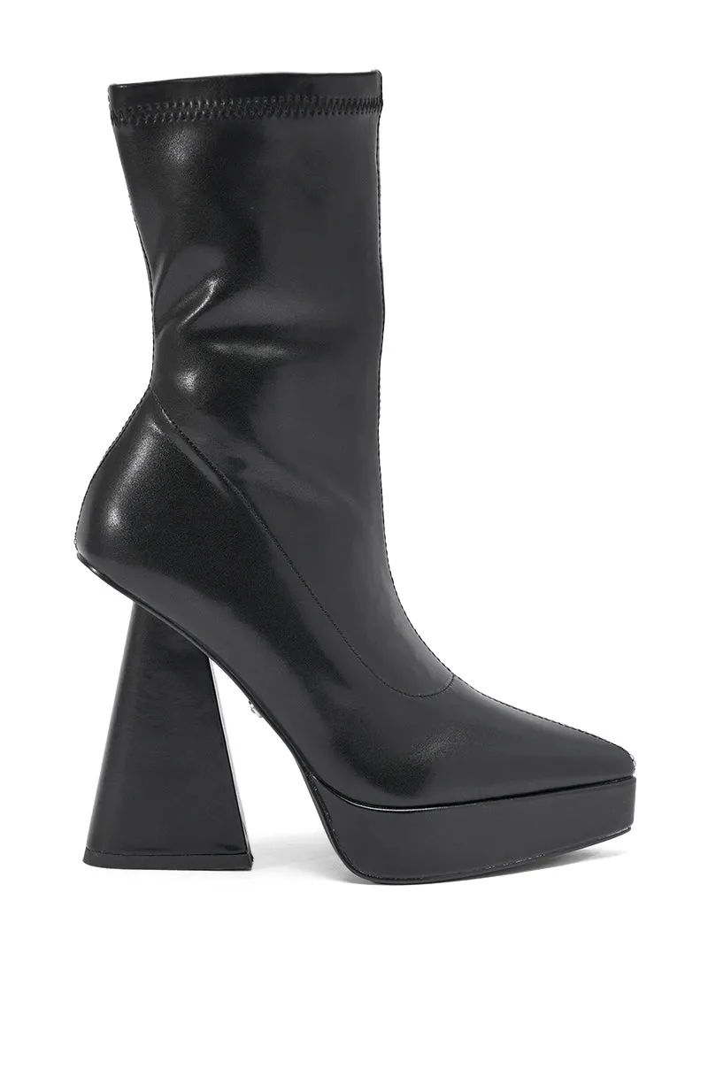 AZALEA WANG SAXTON BLACK PU CHUNKY POINTED TOE BOOTIE sold by AKIRA product image thumbnail 5