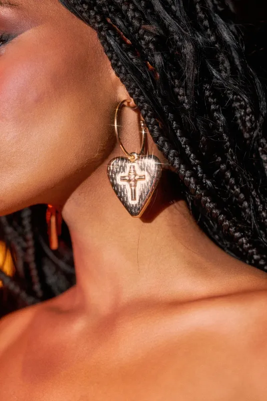 REALLY IT EARRING sold by AKIRA