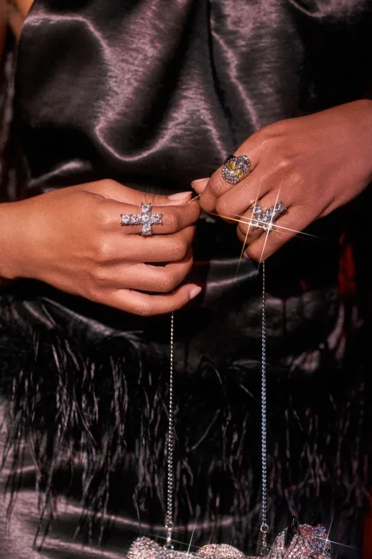 FOREVER PROTECTED RING SET sold by AKIRA