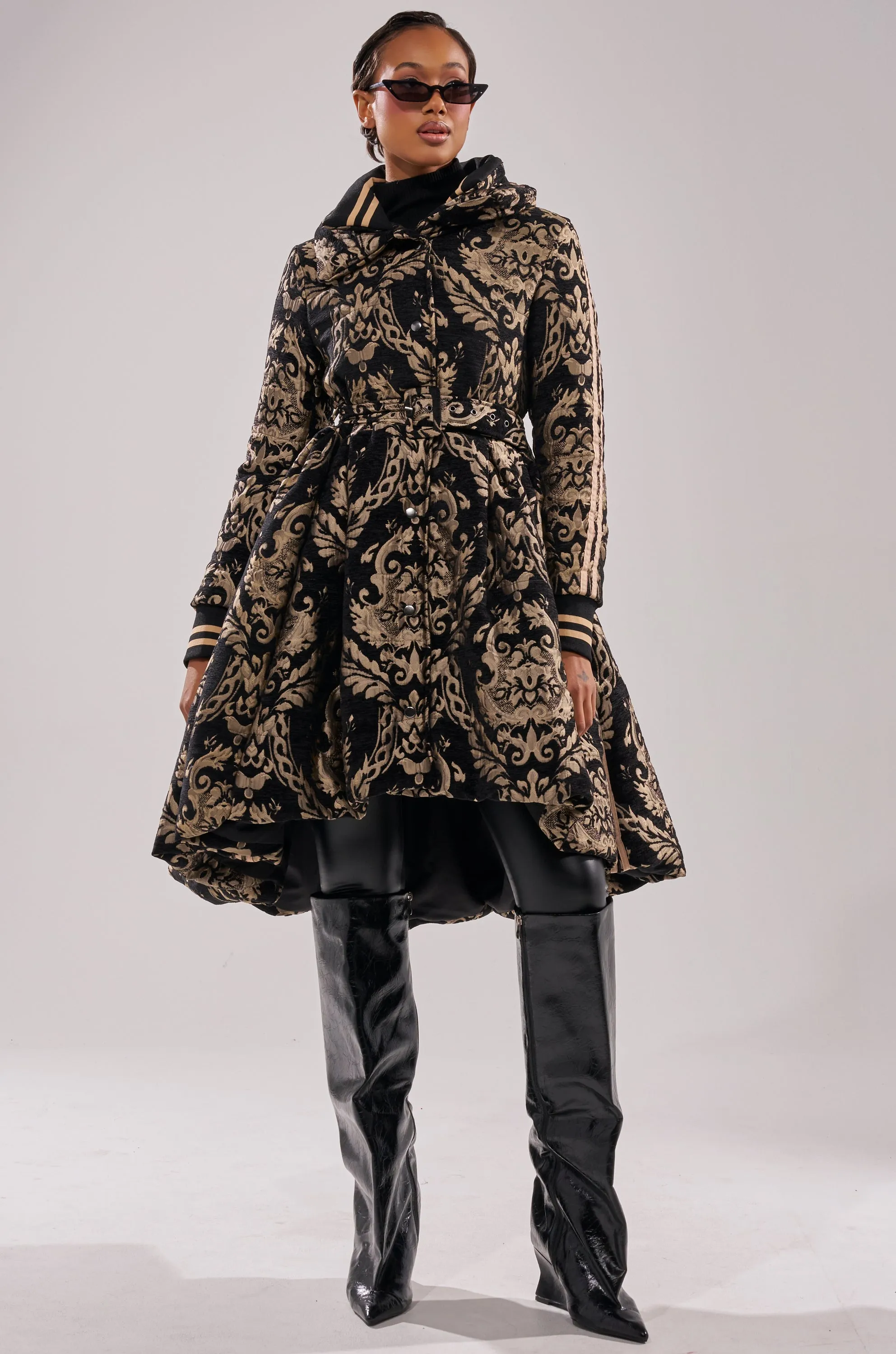DECKER PUFFER TRENCH IN JACQUARD sold by AKIRA product image thumbnail 5