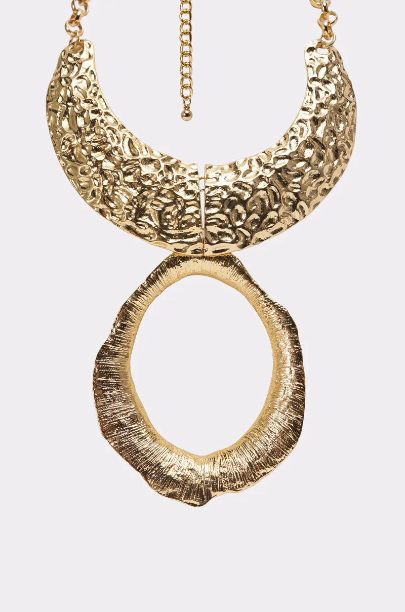 MOLTEN NECKLACE sold by AKIRA product image thumbnail 4