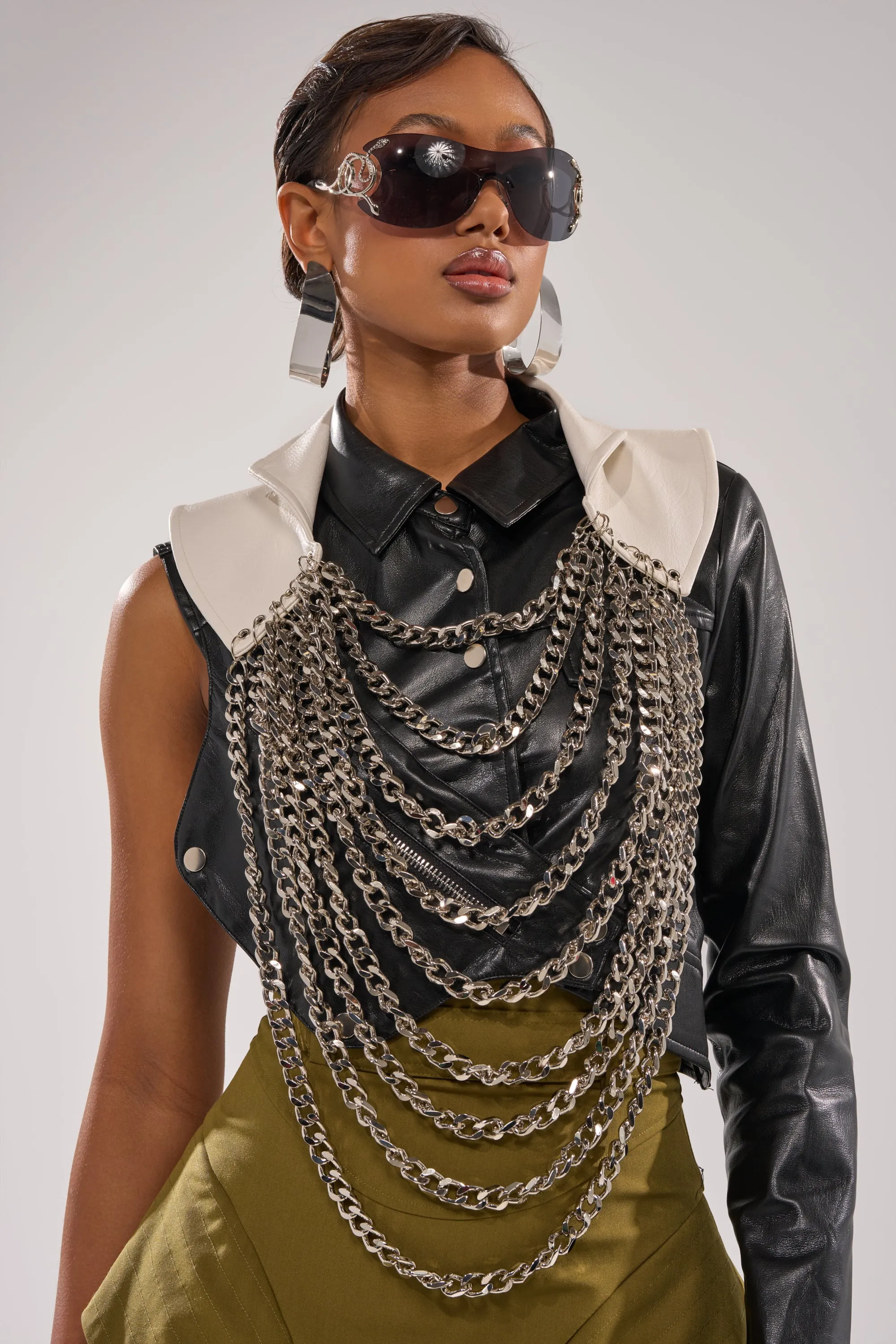 HEAVY METAL NECKLACE sold by AKIRA product image thumbnail 2