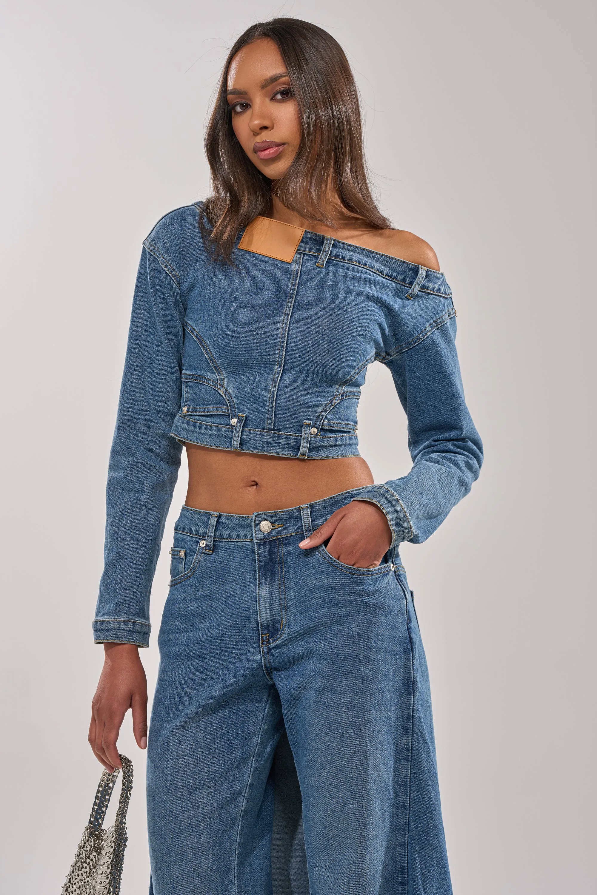 SHAKE IT OFF DENIM OFF THE SHOULDER TOP sold by AKIRA product image thumbnail 4