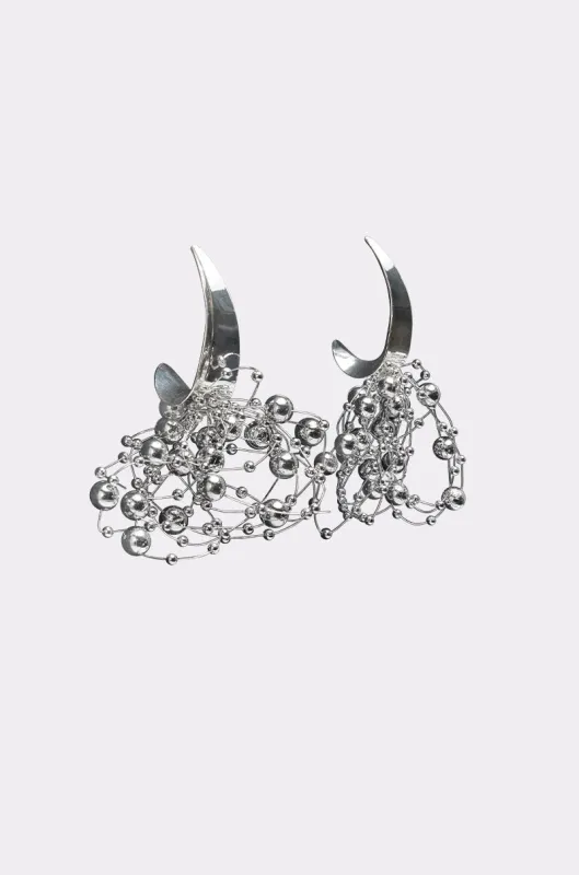 BUBBLY EARRING sold by AKIRA