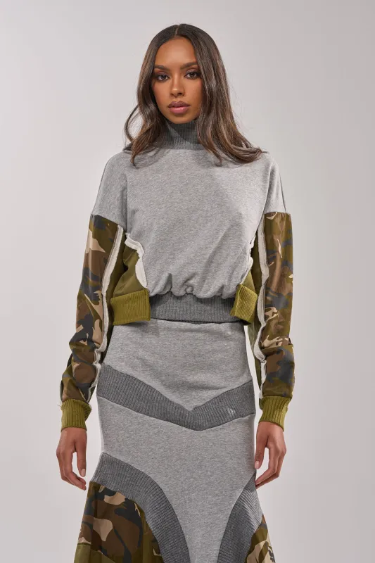 INES COLORBLOCKED SWEATSHIRT made by AKIRA