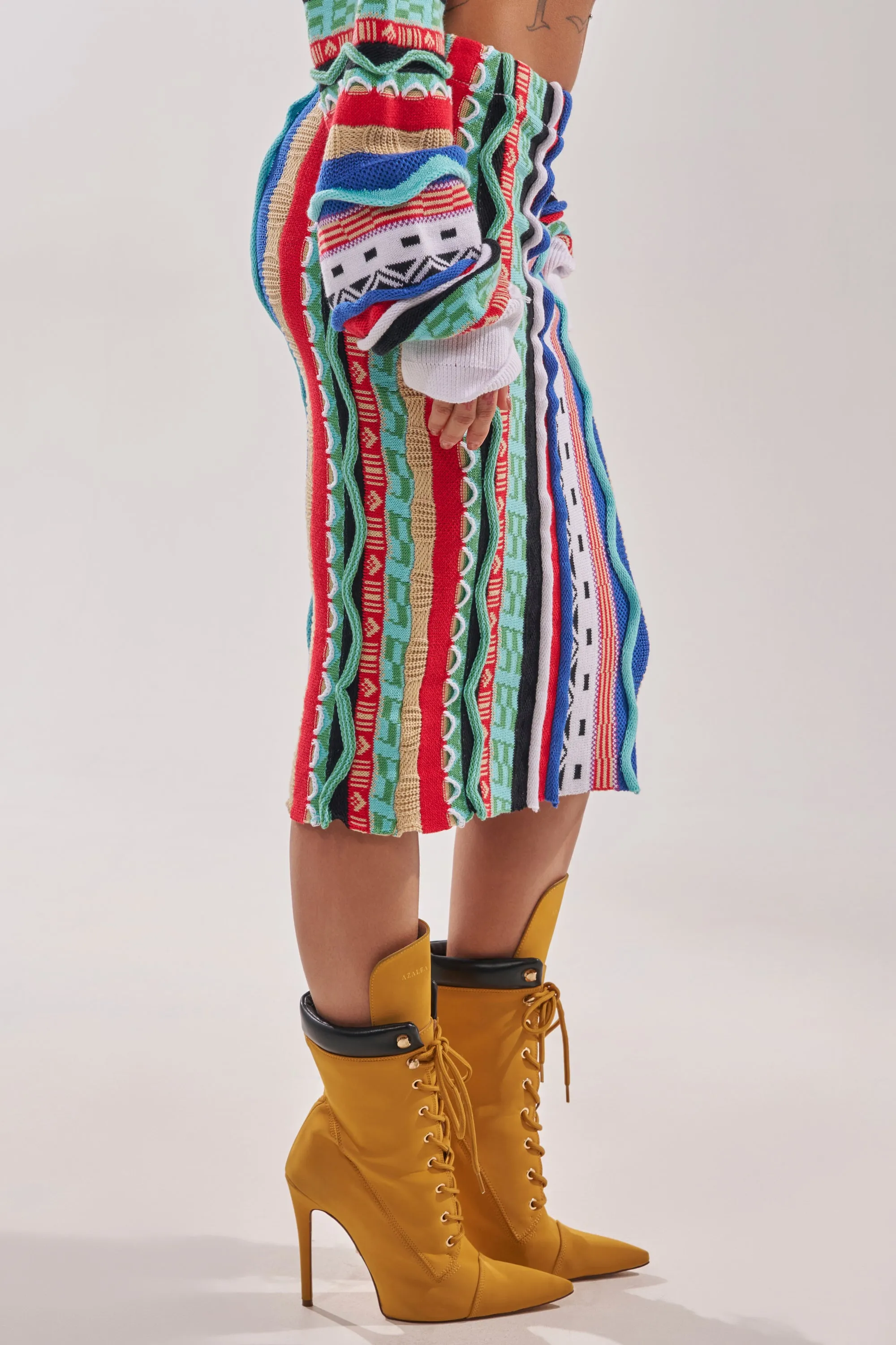FEELING THE VIBES MAXI SKIRT sold by AKIRA product image thumbnail 4