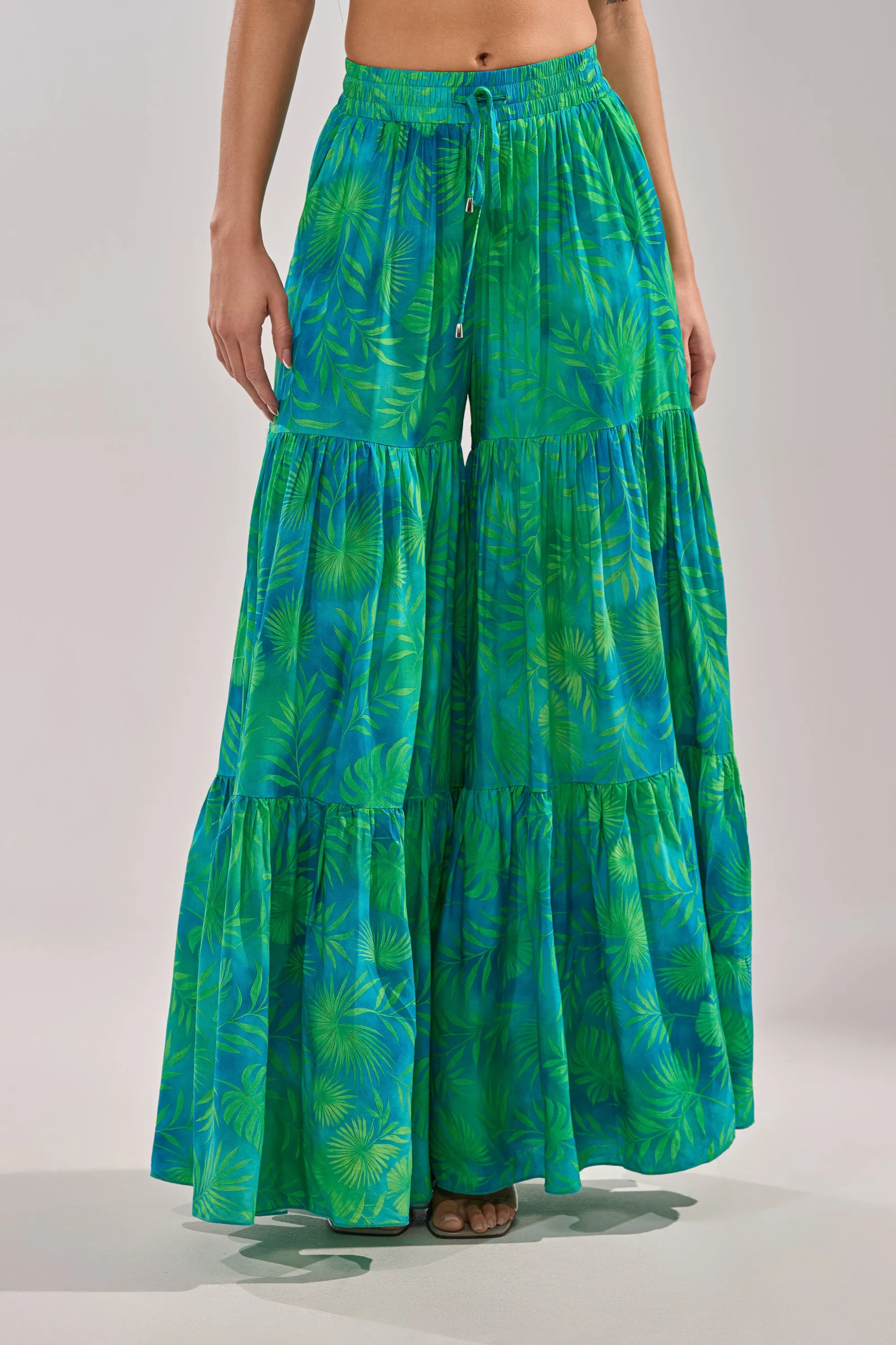 INTO THE GARDEN PALAZZO PANT IN GREEN sold by AKIRA product image thumbnail 4