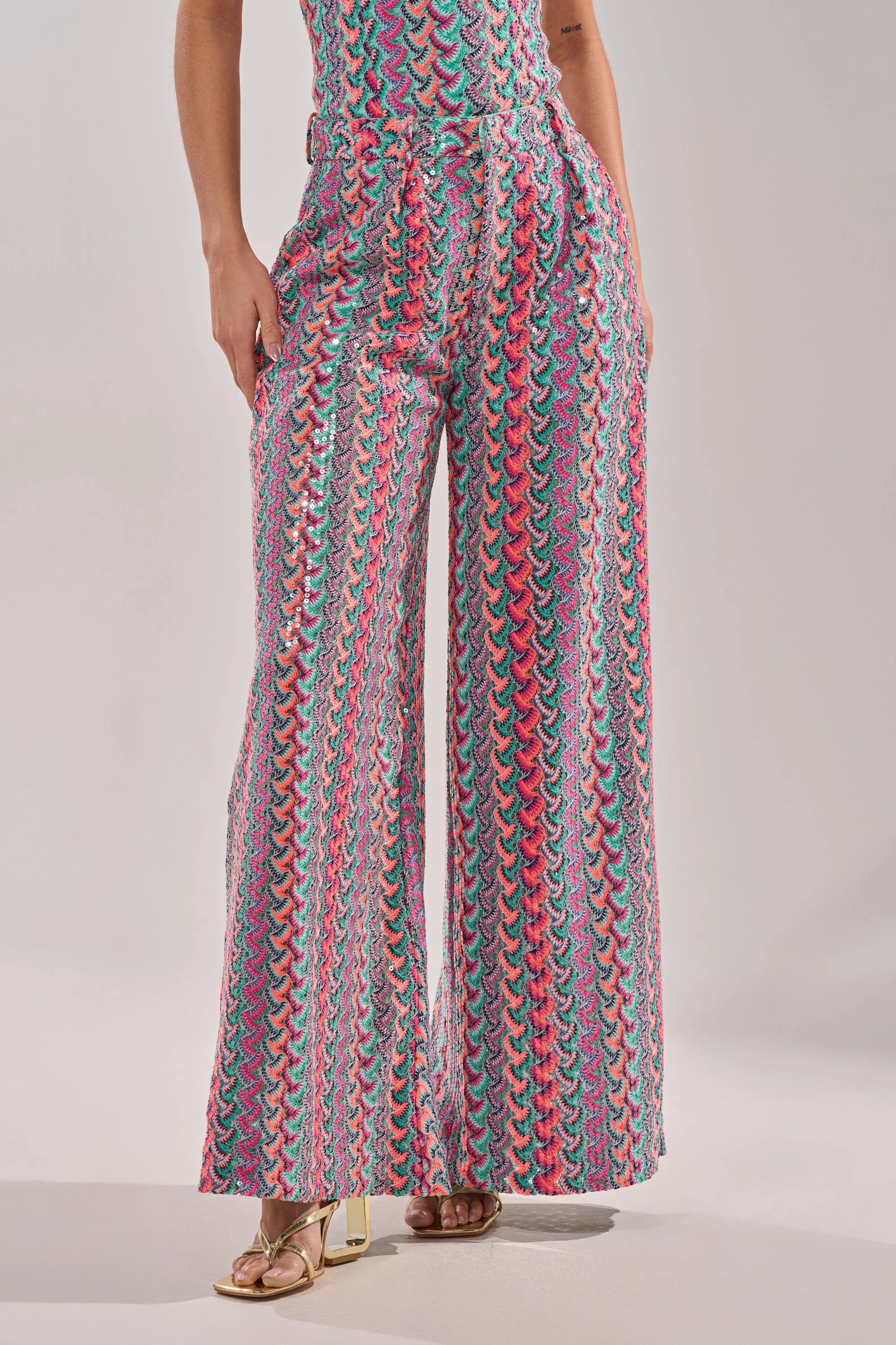 COASTAL BABE TROUSER sold by AKIRA product image thumbnail 5