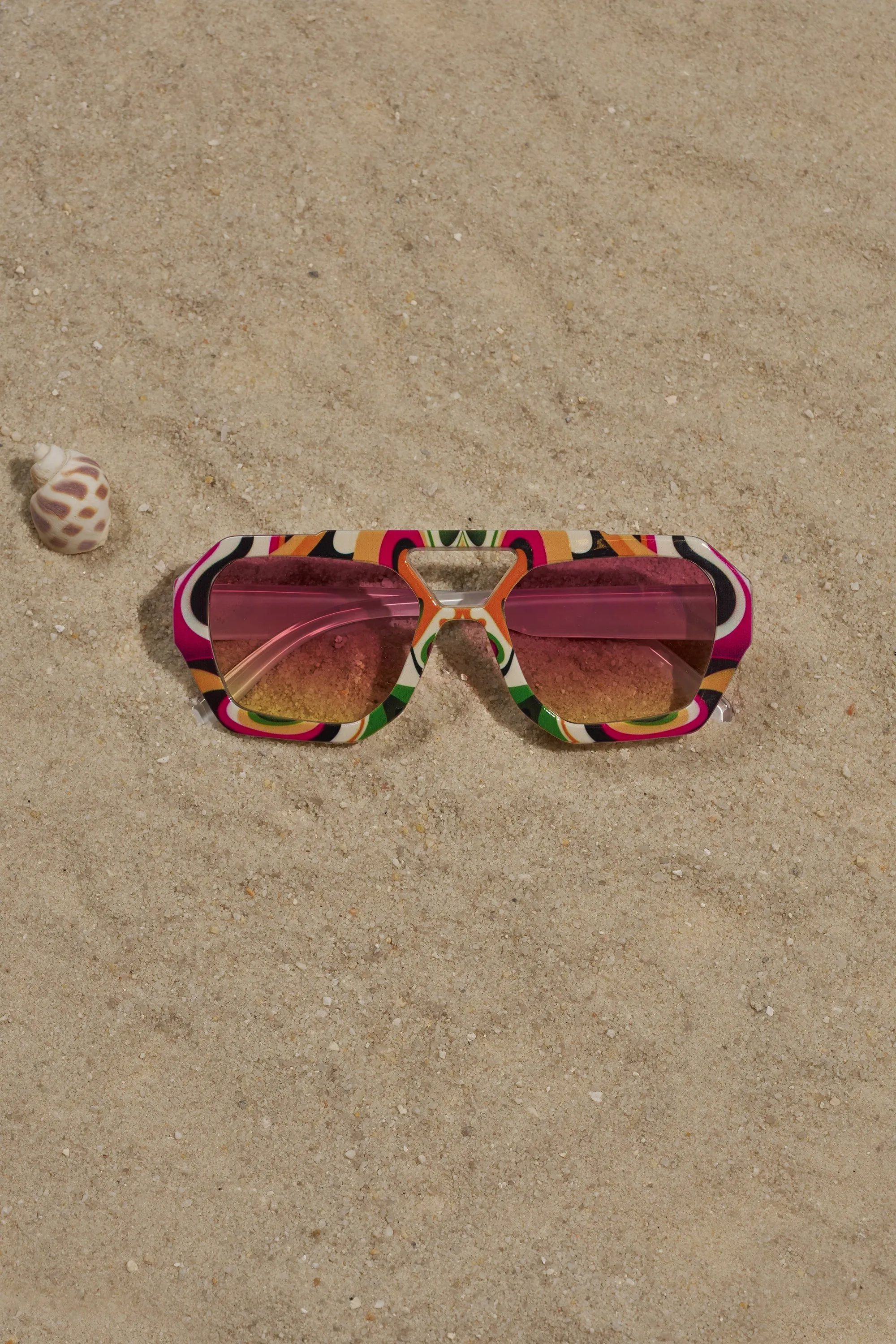 FEEL THE BEAT SUNGLASSES sold by AKIRA