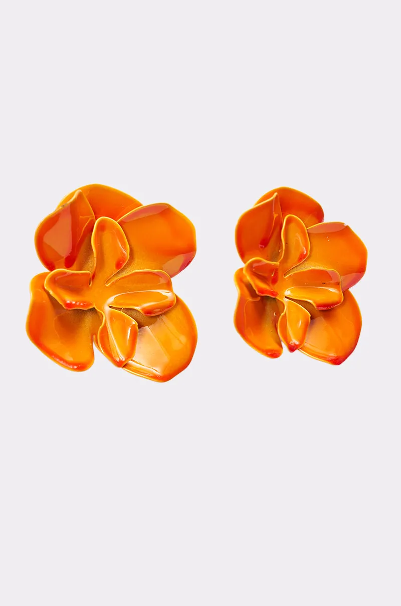 ON DND EARRING sold by AKIRA product image thumbnail 5