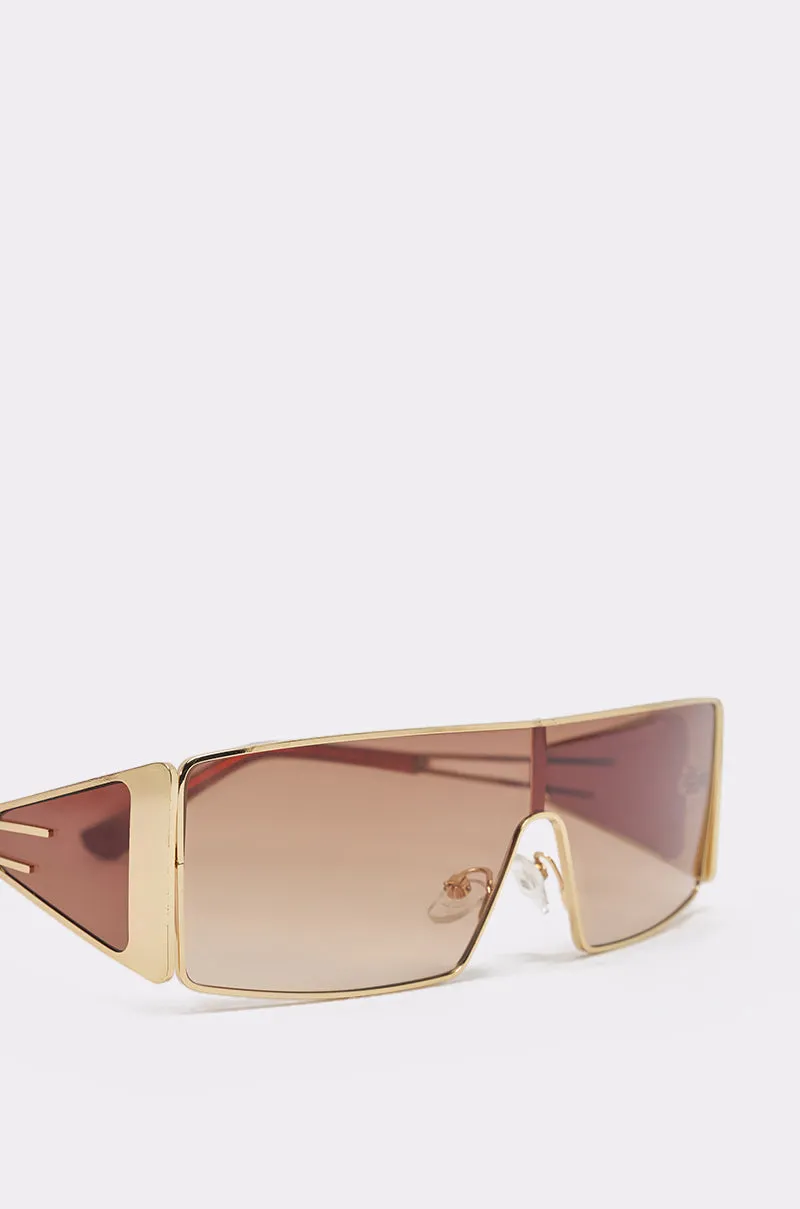 VIXEN SUNGLASSES sold by AKIRA product image thumbnail 5