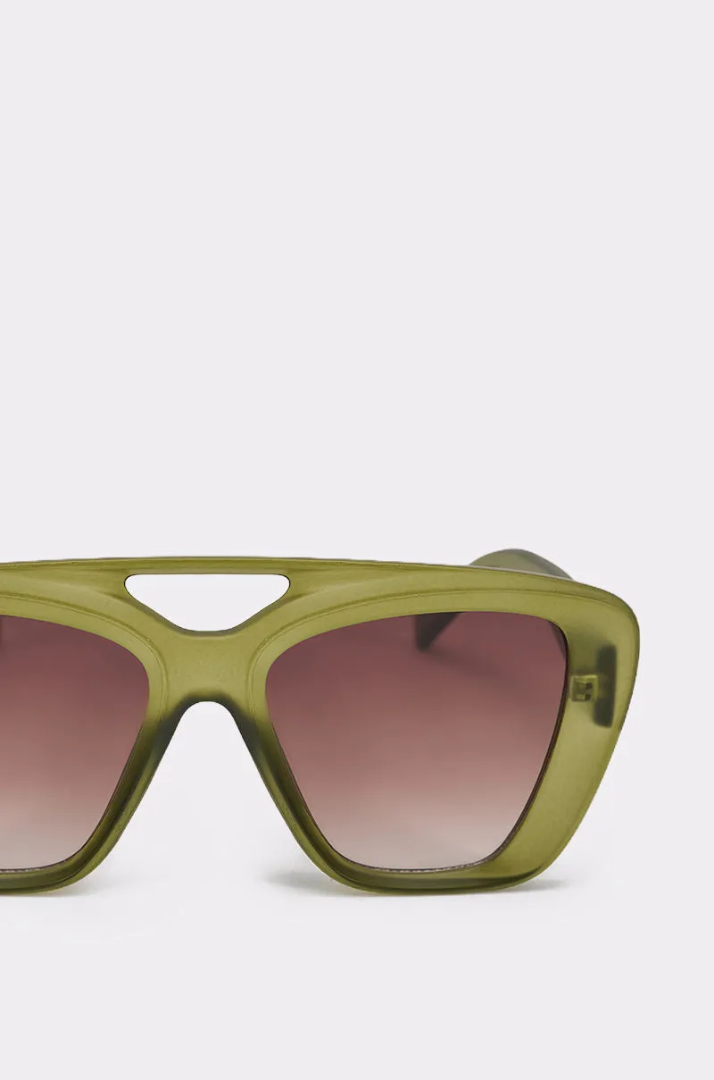 MAL SUNGLASSES sold by AKIRA product image thumbnail 5