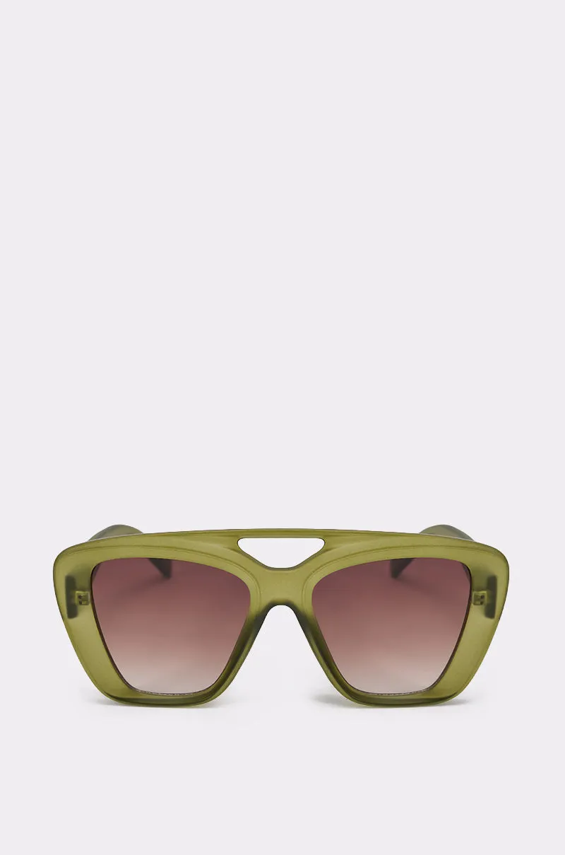 MAL SUNGLASSES sold by AKIRA product image thumbnail 3