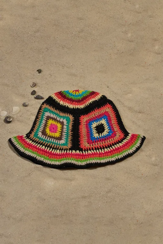 DND CROCHET BUCKET HAT sold by AKIRA