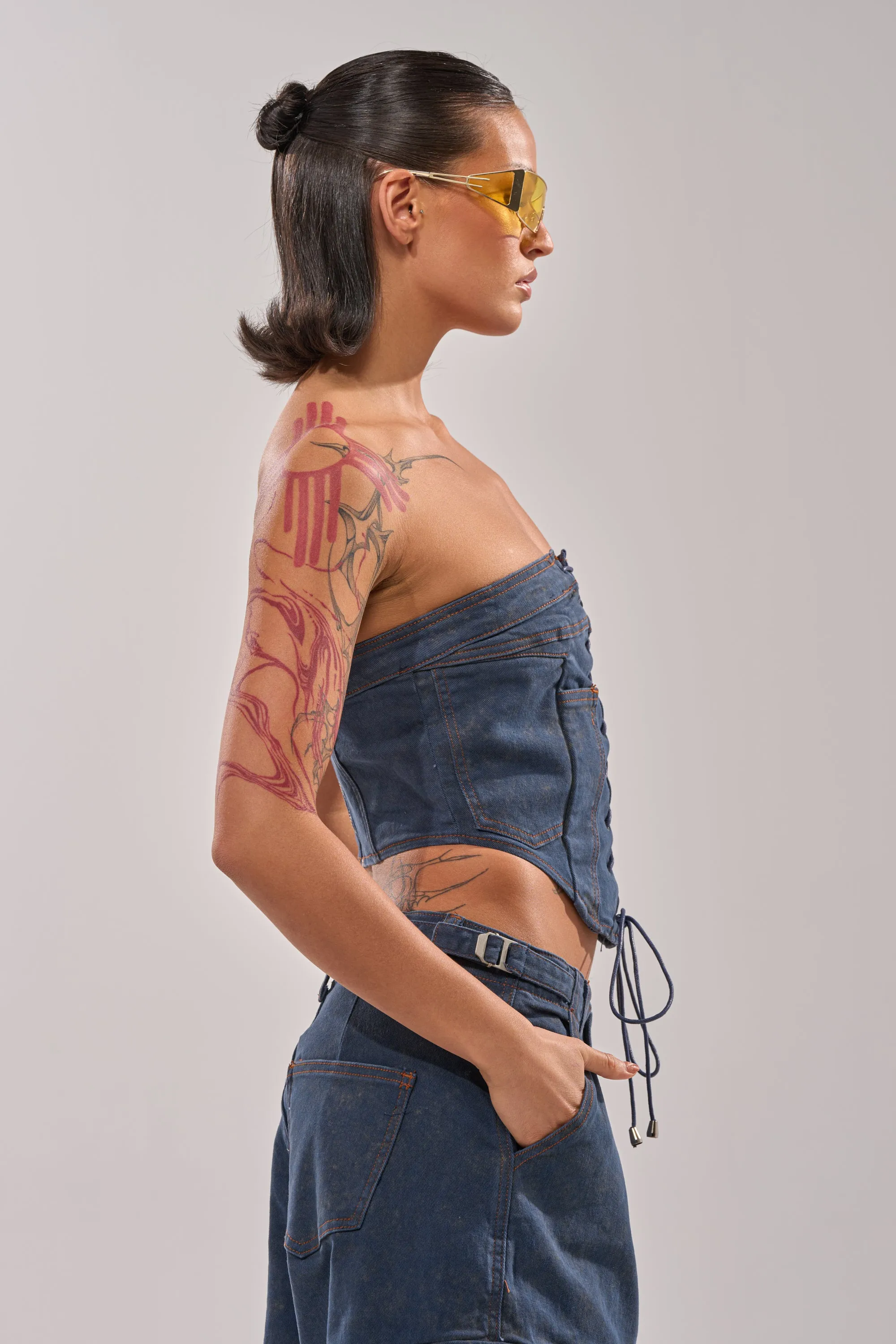 BOLD LACE UP CORSET sold by AKIRA product image thumbnail 3