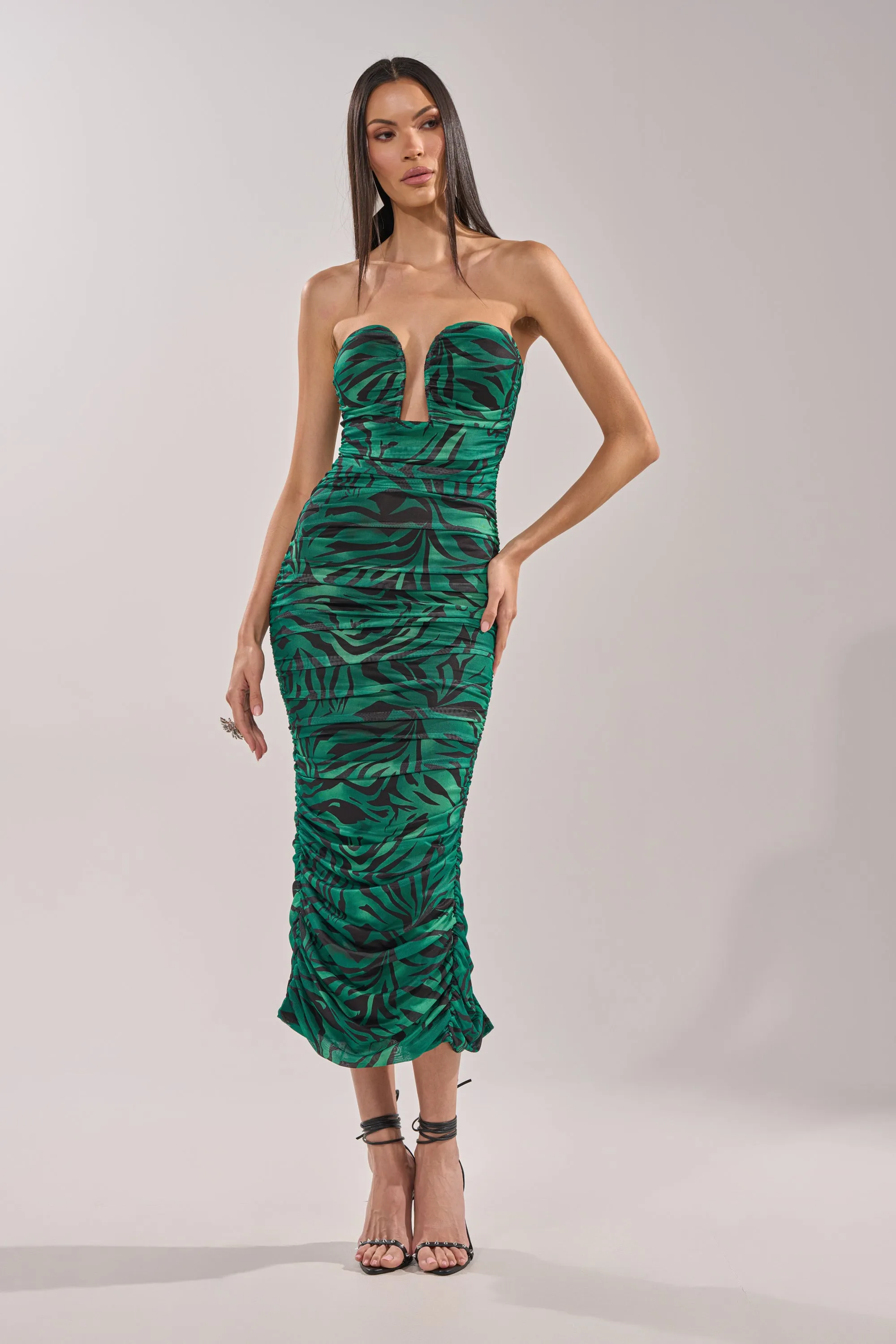 DAY OUT STRAPLESS PRINT MIDI DRESS sold by AKIRA product image thumbnail 2
