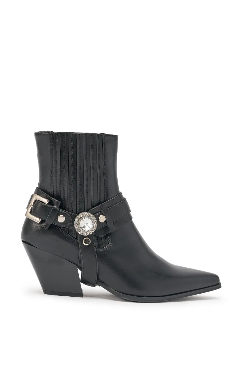 AZALEA WANG LENKOV BLACK WESTERN BOOT sold by AKIRA product image thumbnail 5