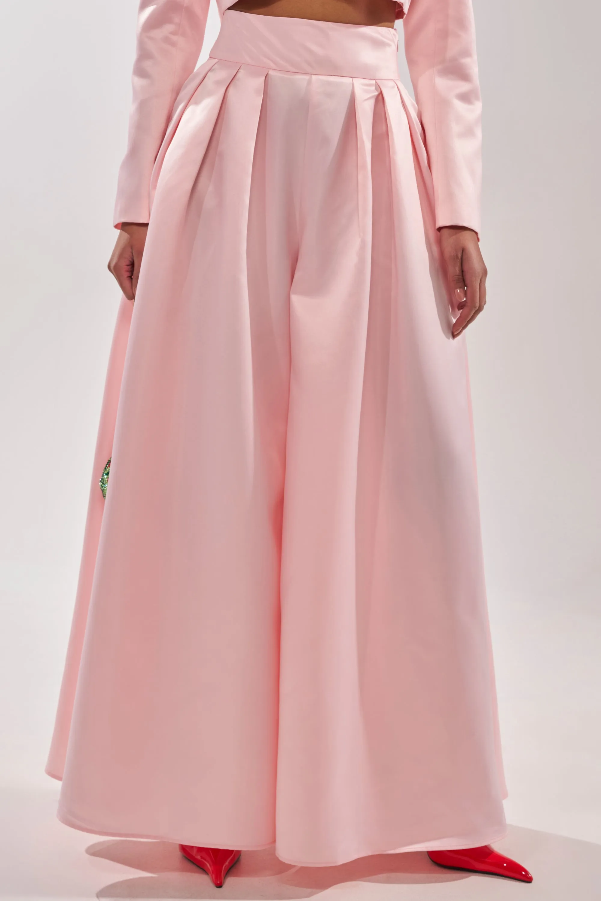 LILA SATIN WIDE LEG PANT sold by AKIRA product image thumbnail 2
