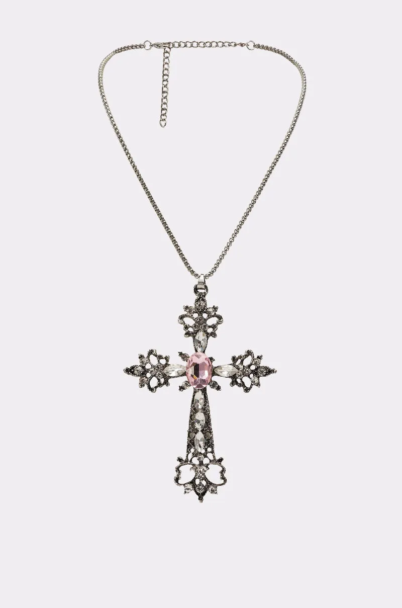 LEXI NECKLACE sold by AKIRA