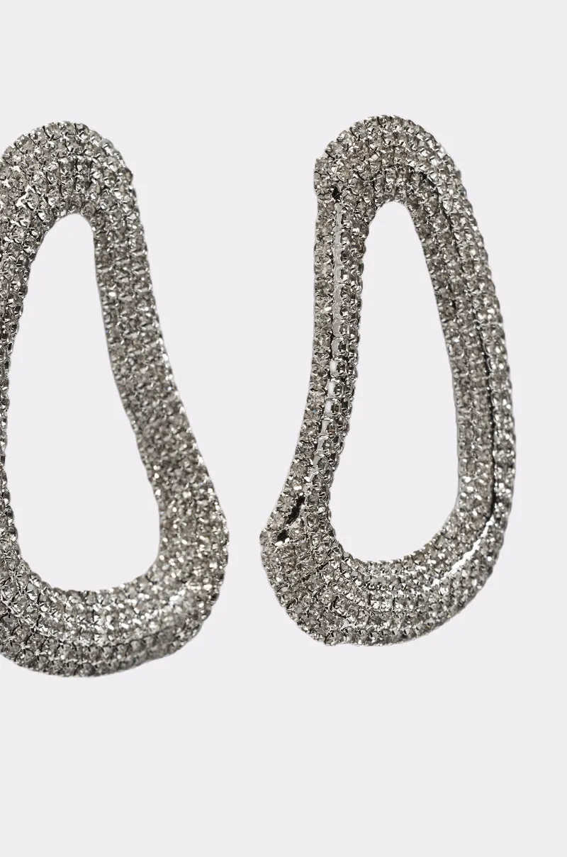 GALA EARRING sold by AKIRA product image thumbnail 4