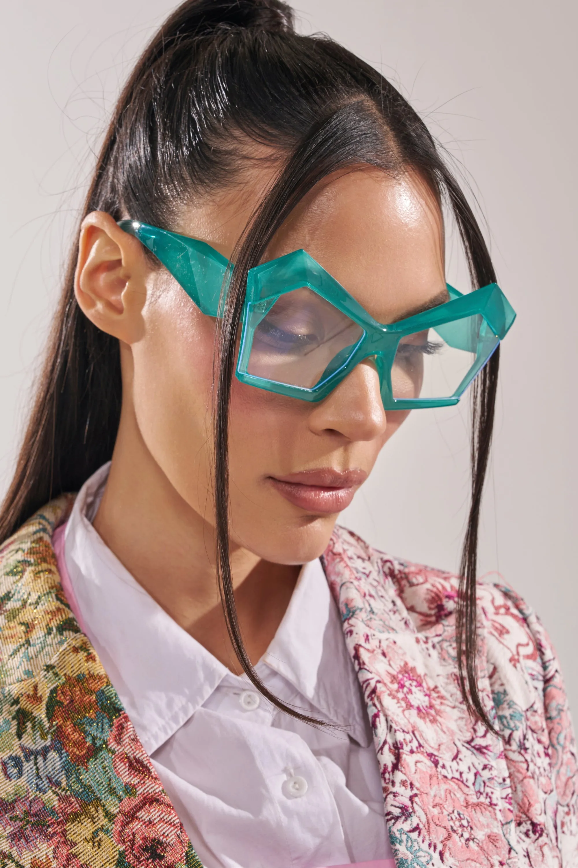 KYLEIGH GLASSES sold by AKIRA product image thumbnail 4