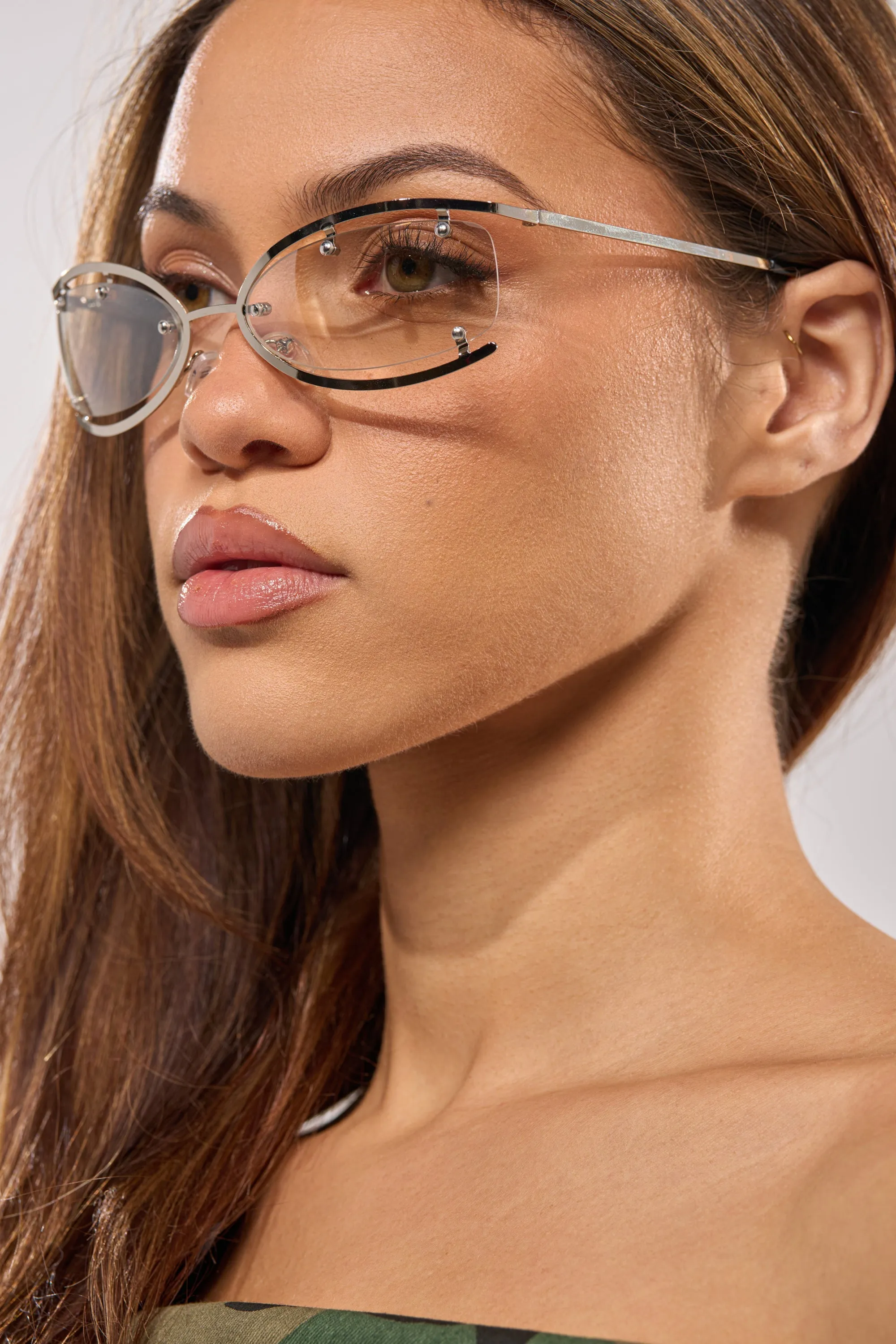 U SEE ME GLASSES sold by AKIRA product image thumbnail 4