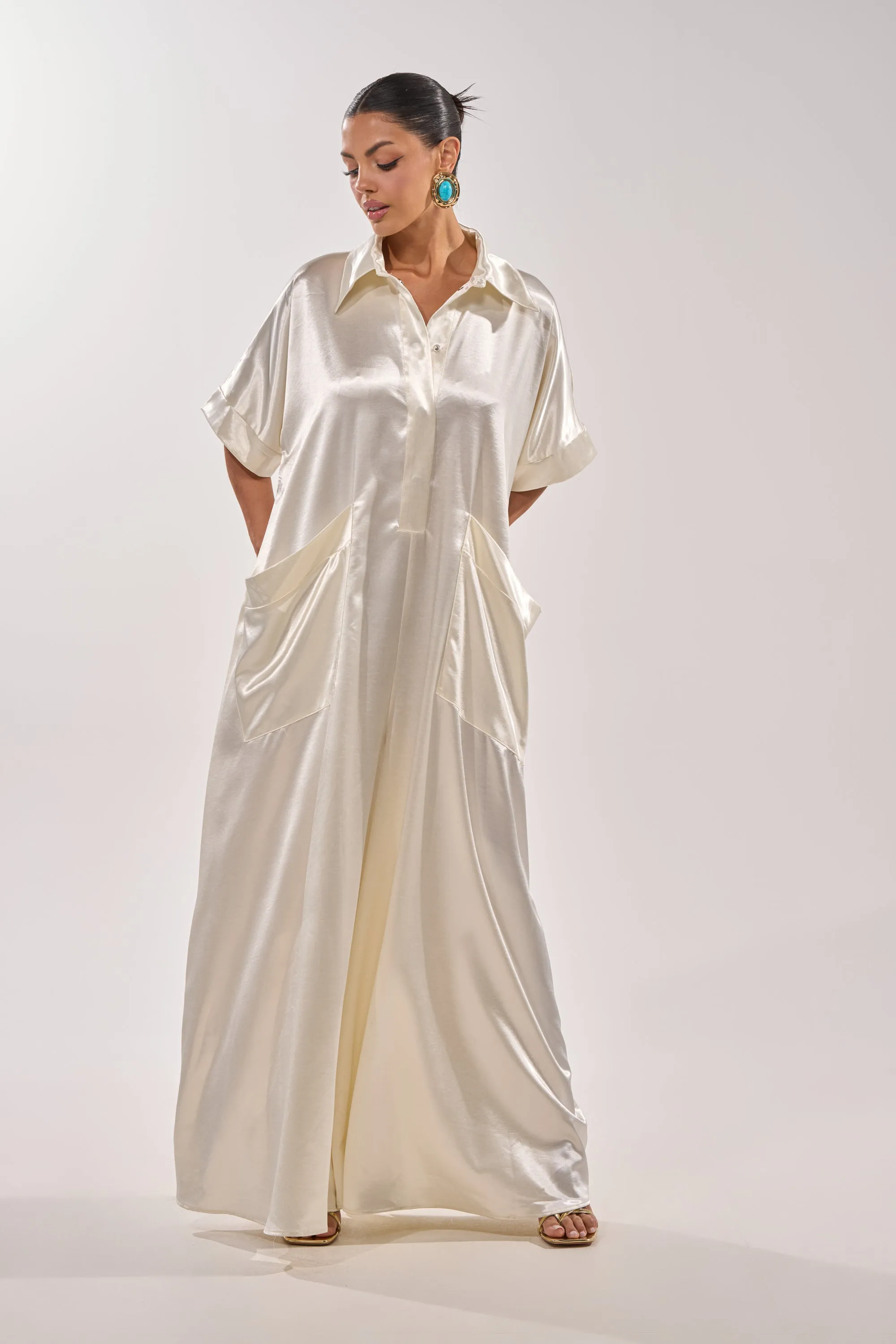 SHE'S RICH OVERSIZED JUMPSUIT IN LUXE CREAM sold by AKIRA product image thumbnail 3