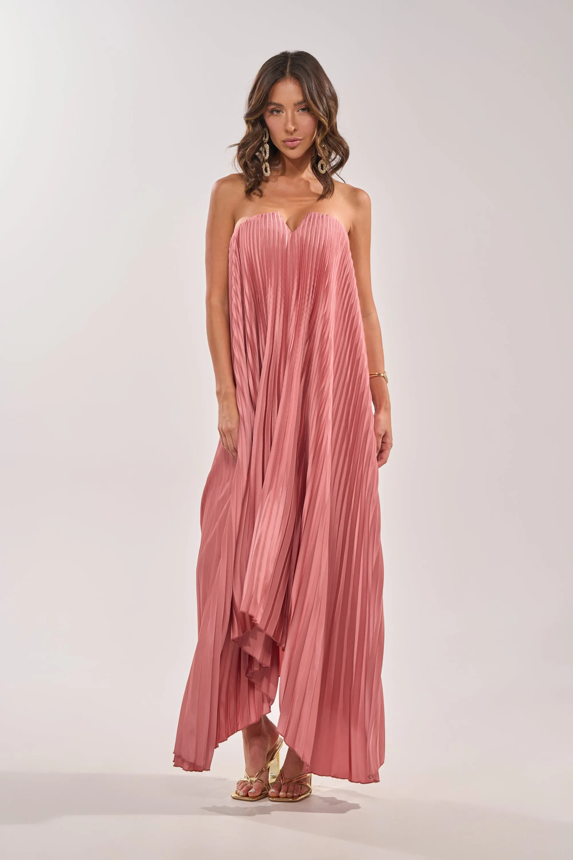 EMERALD DREAM SLEEVELESS MAXI DRESS IN PINK sold by AKIRA product image thumbnail 3