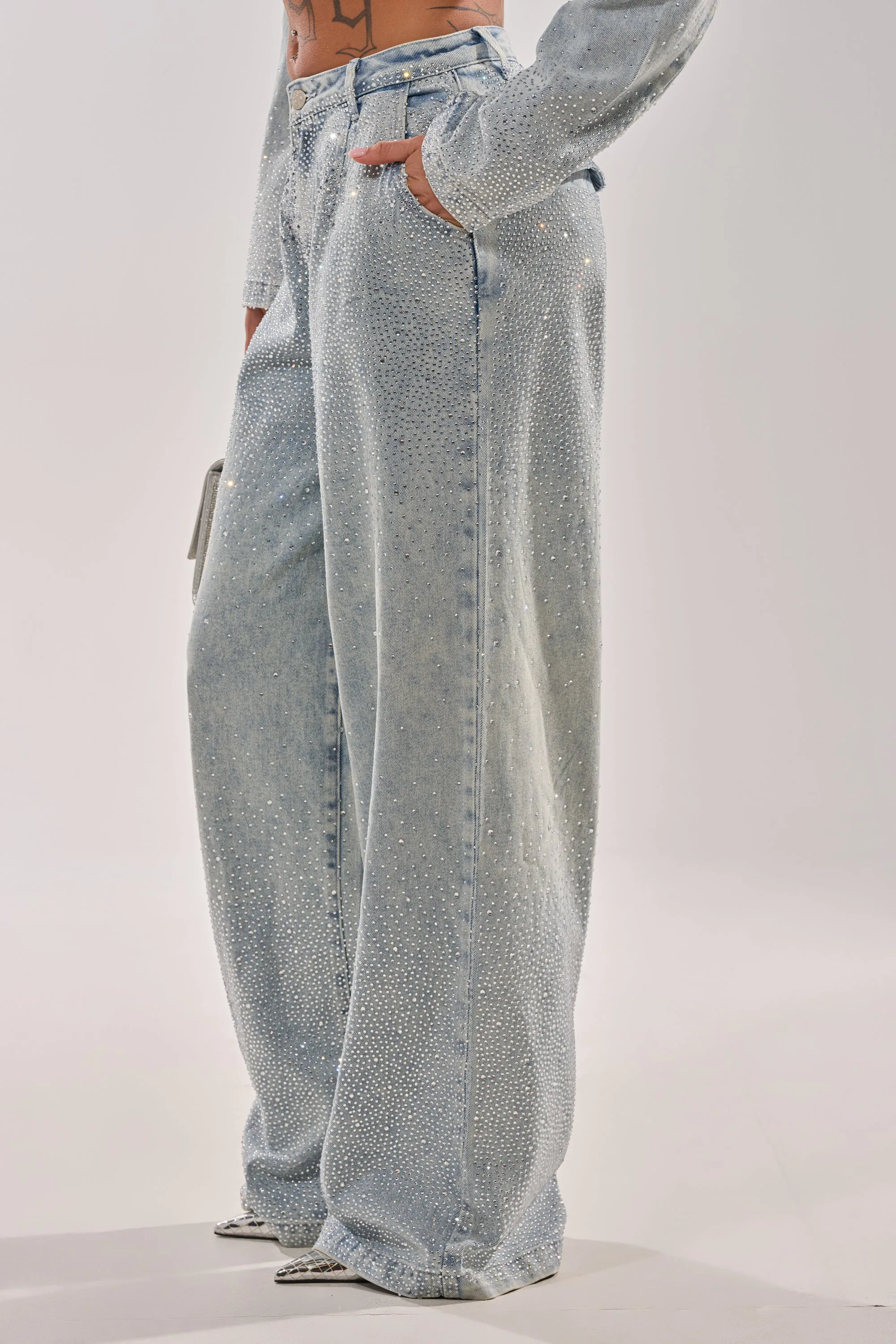 LIGHTS OUT RHINESTONE WIDE LEG DENIM sold by AKIRA product image thumbnail 4