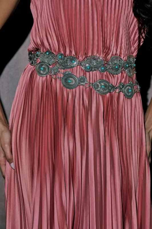 WILD WEST LAYERED CHAIN BELT sold by AKIRA