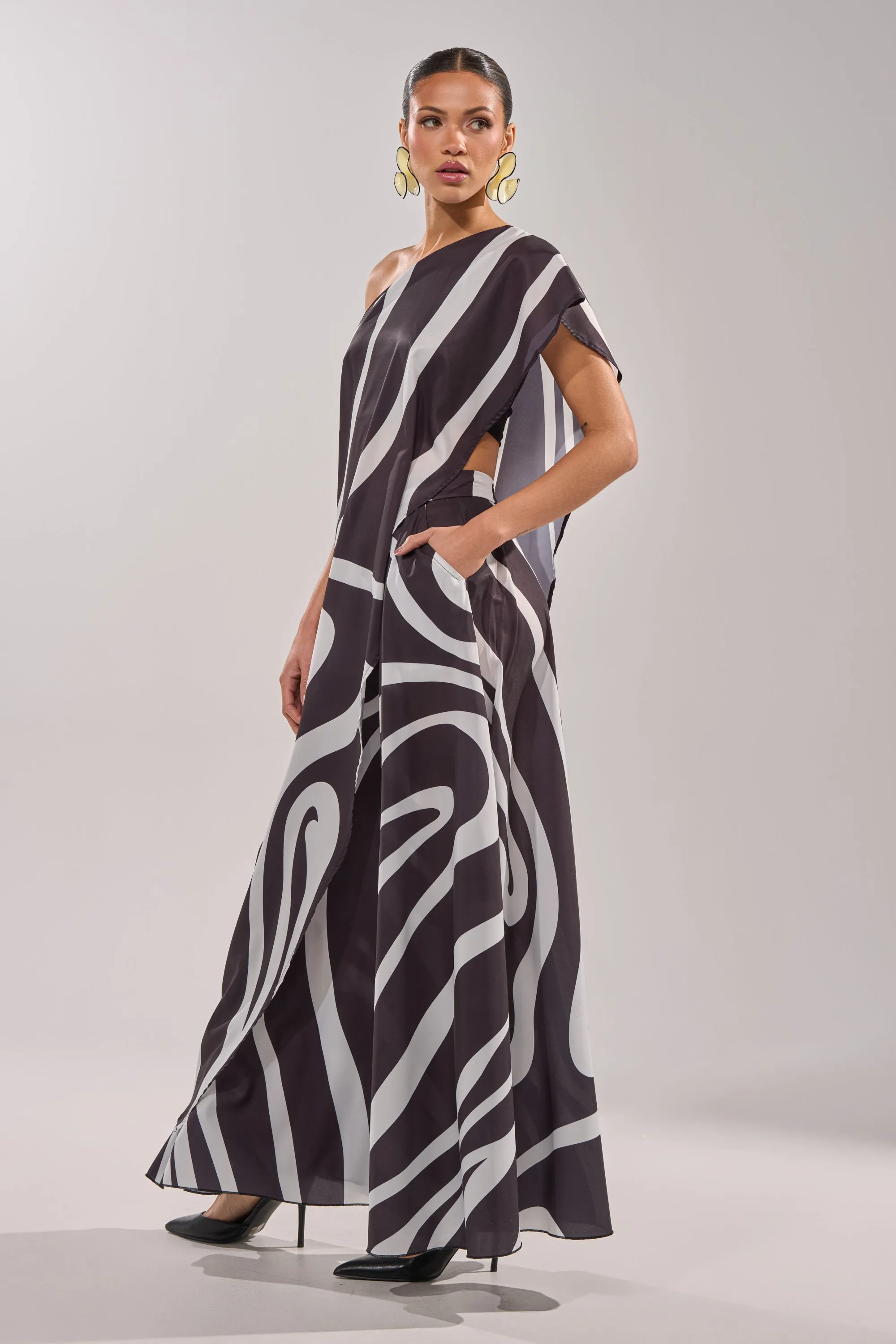 TRINA ELONGATED SINGLE SHOULDER TOP sold by AKIRA product image thumbnail 4