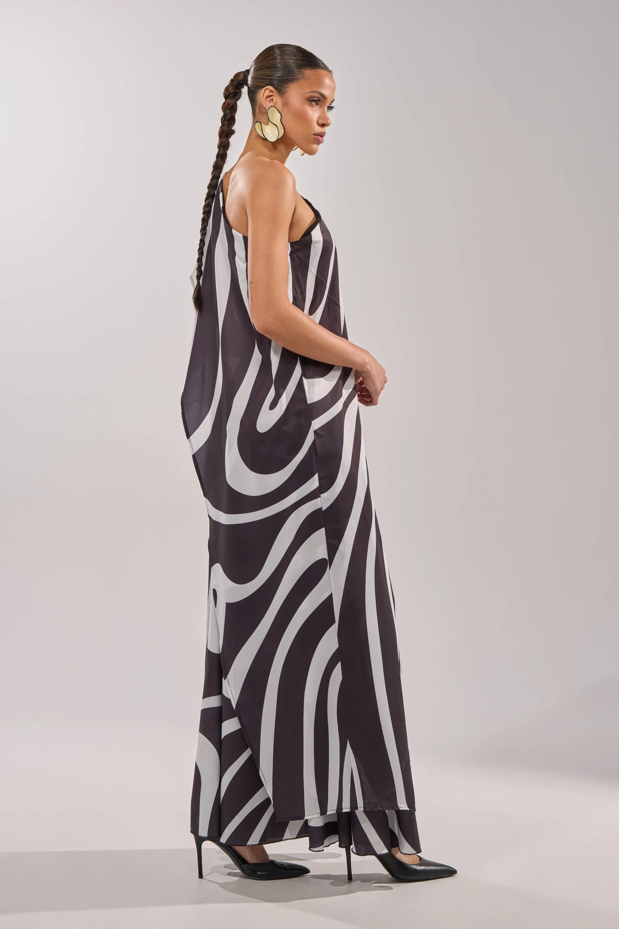 TRINA ELONGATED SINGLE SHOULDER TOP sold by AKIRA product image thumbnail 5